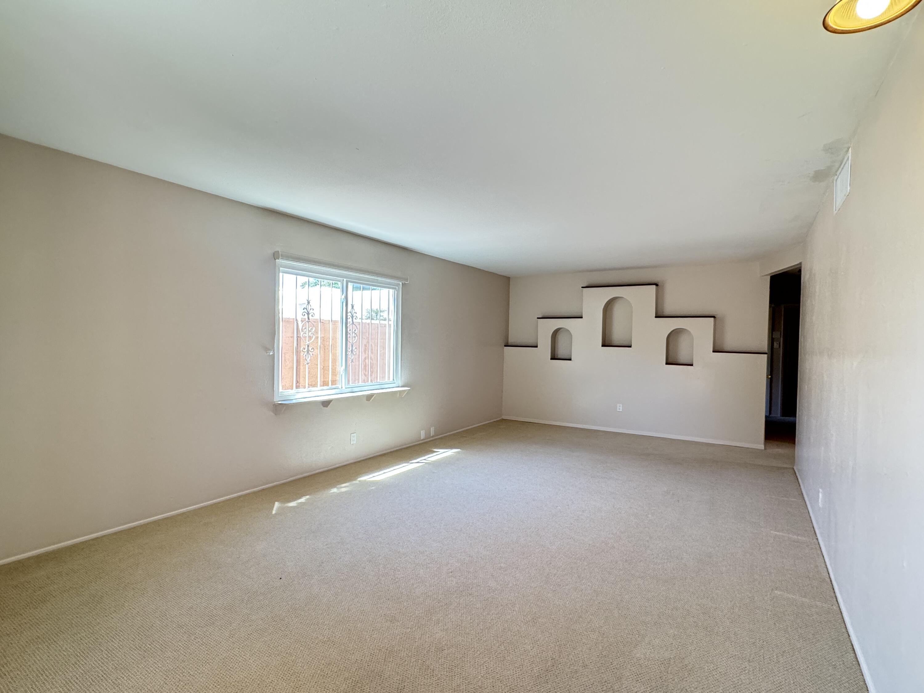 Photo 17 — 1824 Lester Drive NE