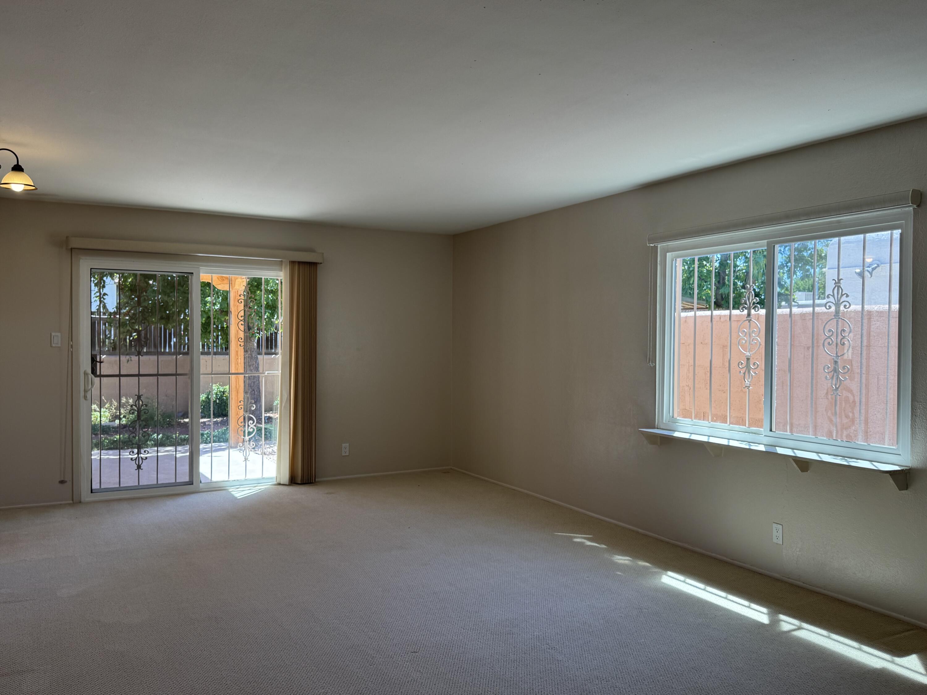 Photo 19 — 1824 Lester Drive NE