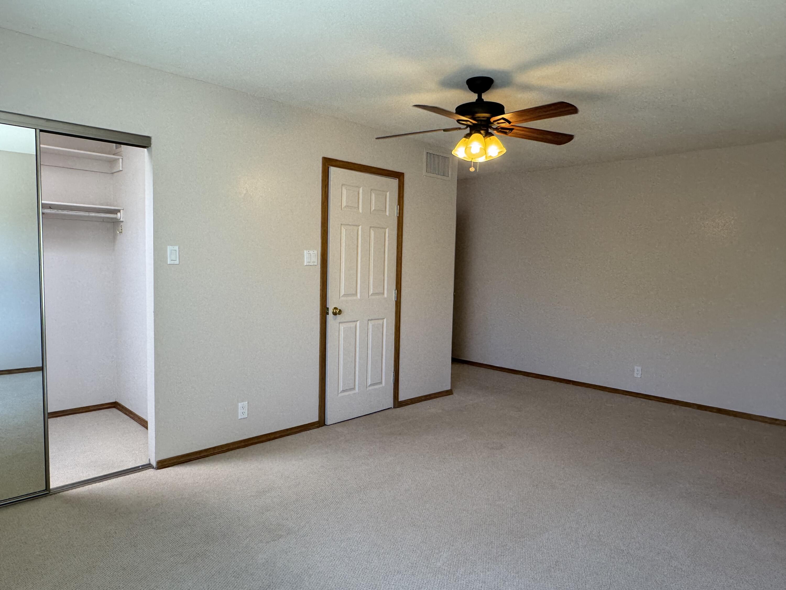 Photo 20 — 1824 Lester Drive NE