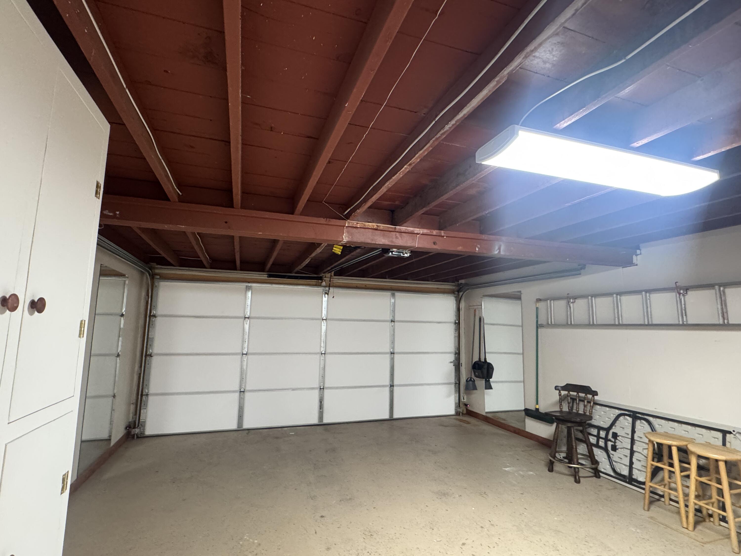 Photo 12 — 1824 Lester Drive NE