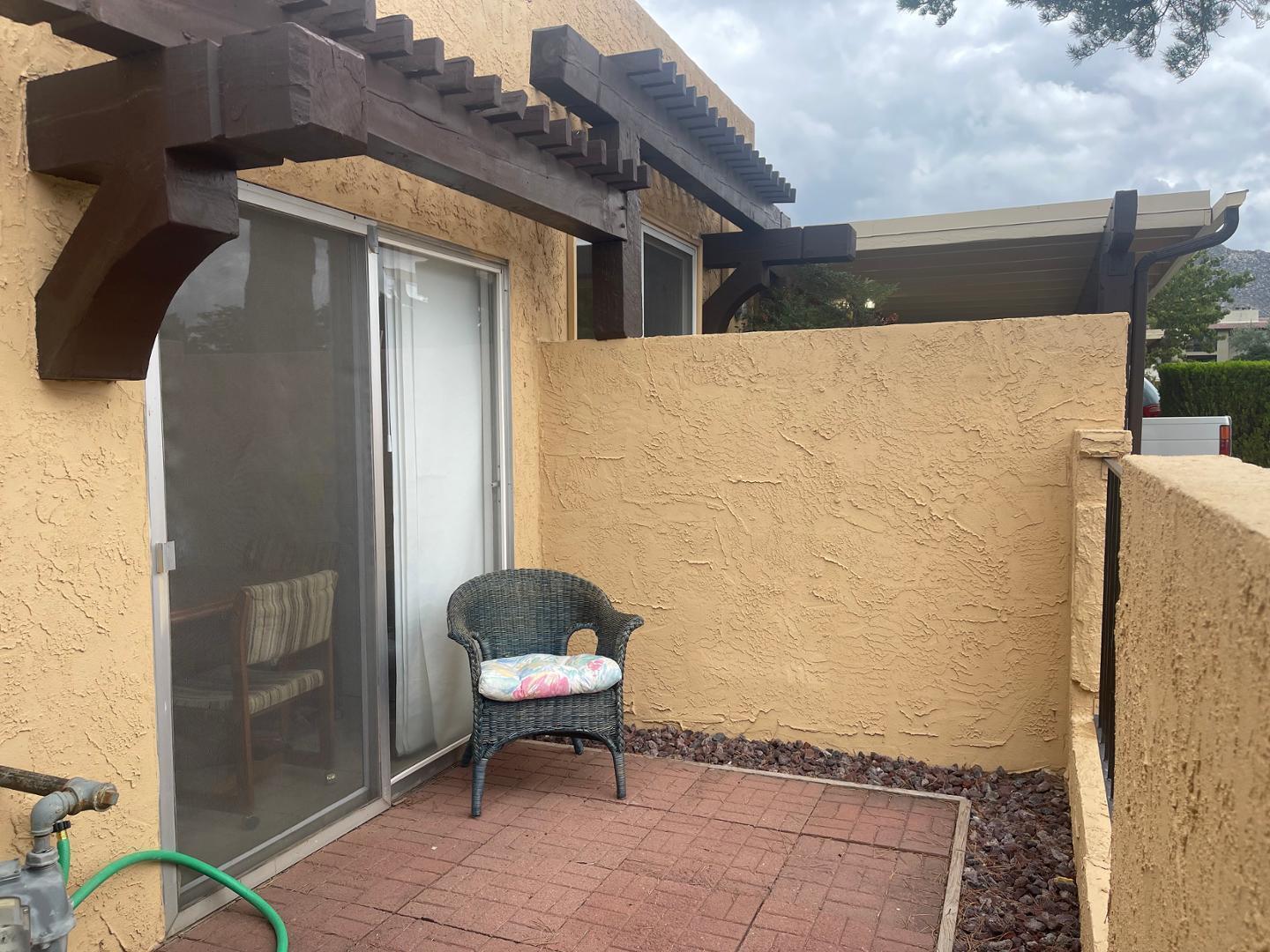 Photo 11 — 28 Casa Hermosa Drive NE