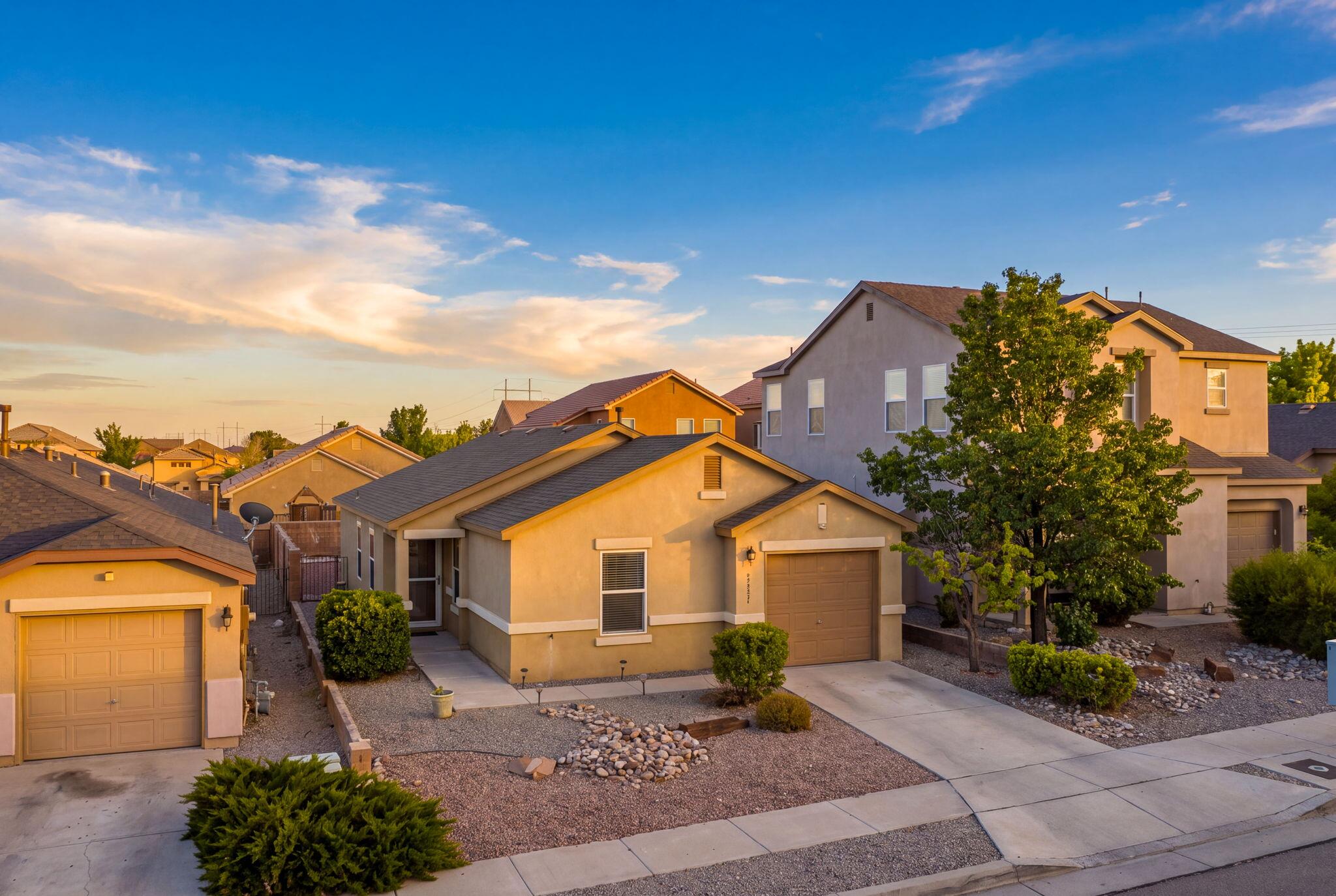 Photo 3 — 10832 Gentry Lane SW