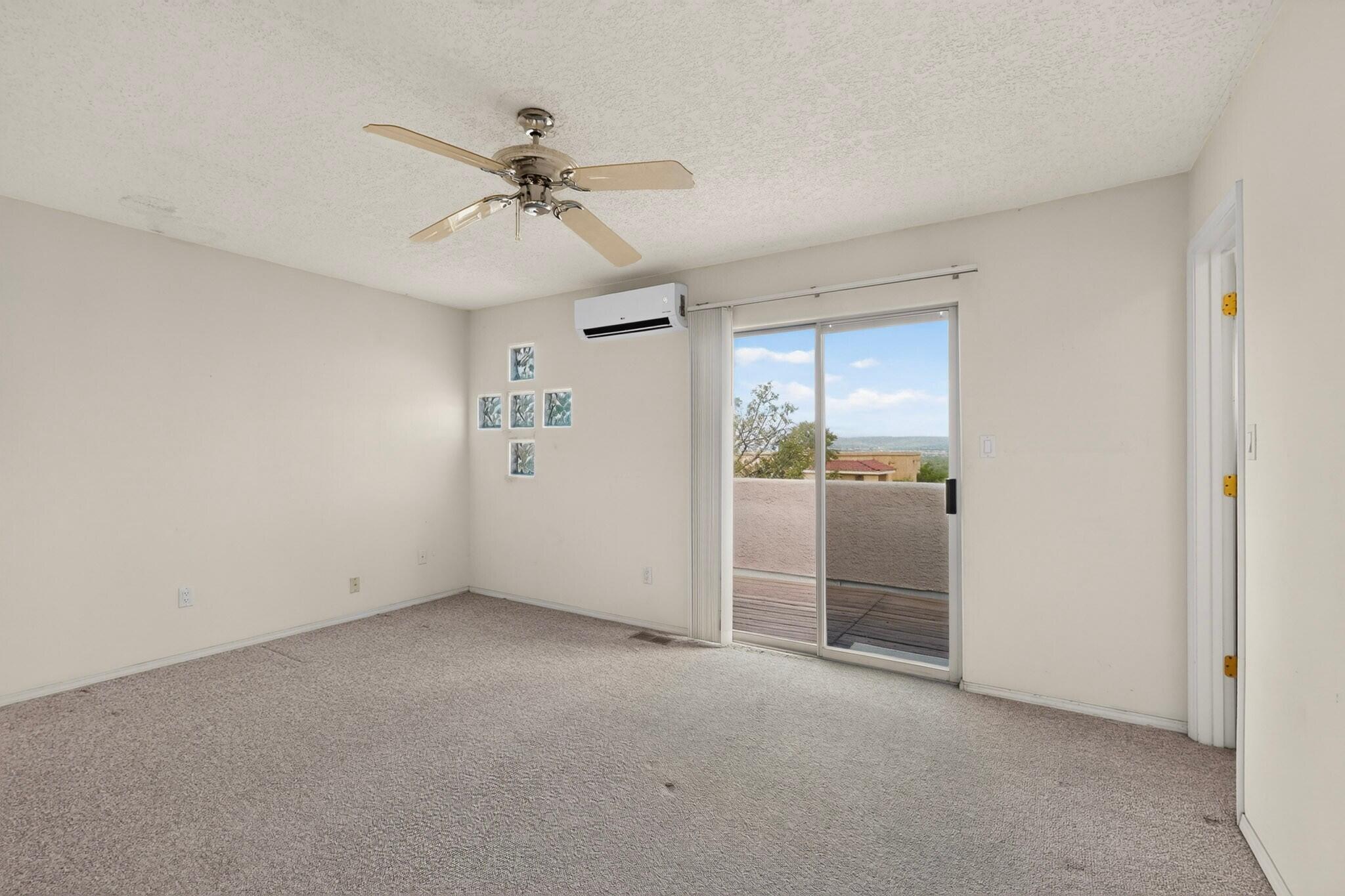 Photo 11 — 5339 La Colonia Drive NW