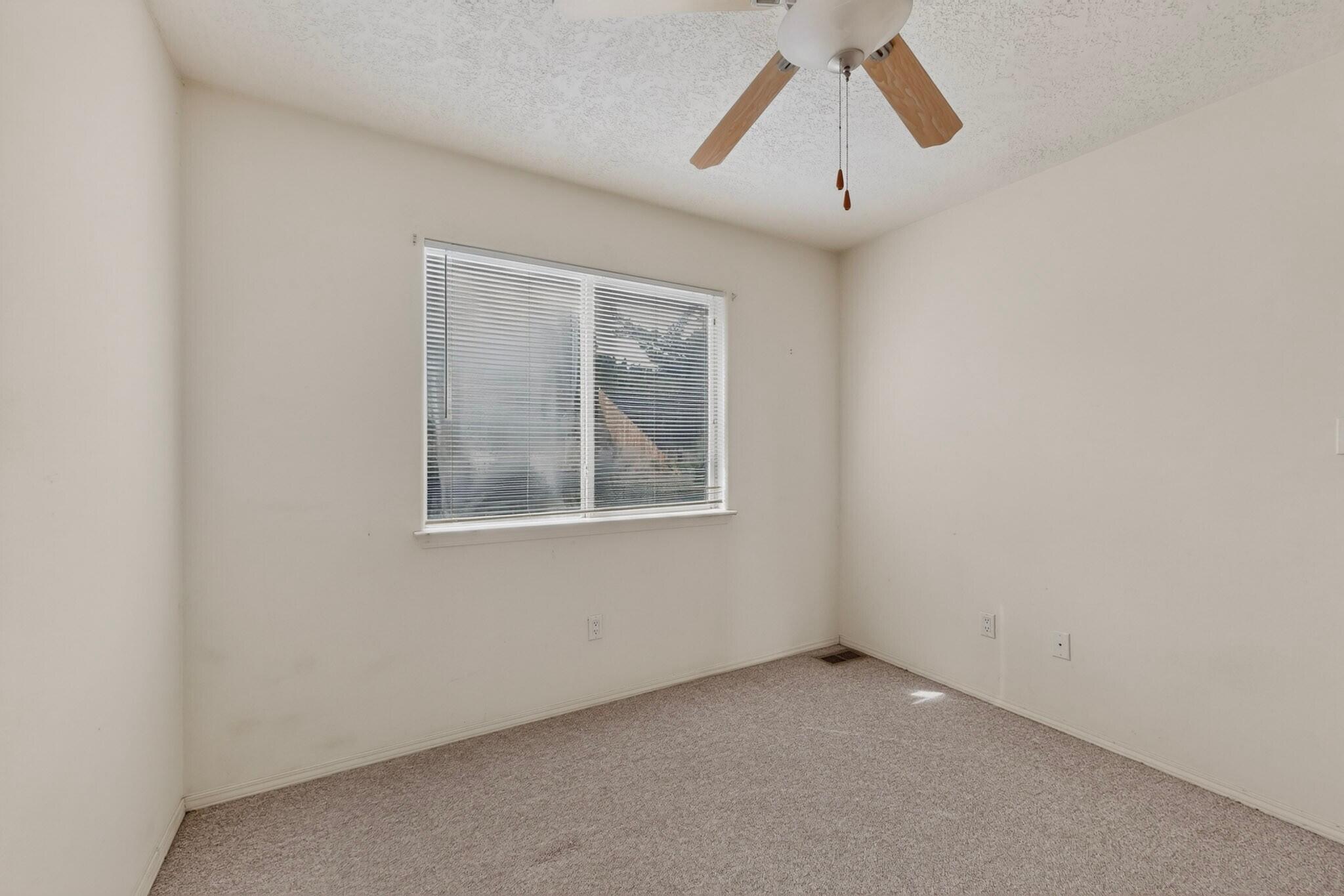 Photo 18 — 5339 La Colonia Drive NW