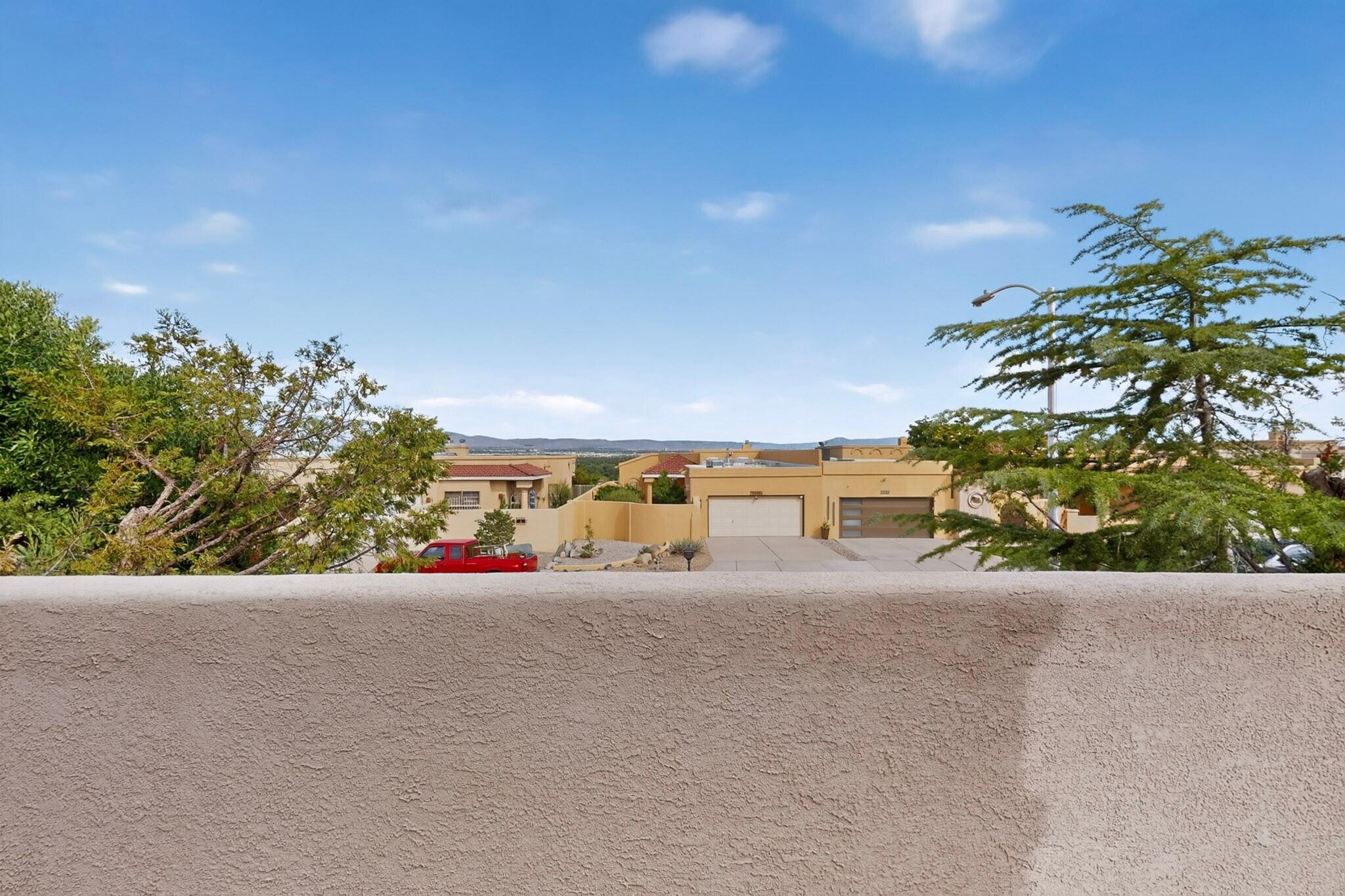 Photo 2 — 5339 La Colonia Drive NW