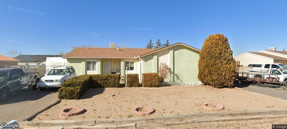 834 Nyasa Road SE, Rio Rancho, NM 87124
