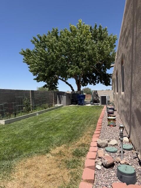 Photo 2 — 1203 Mineral Way