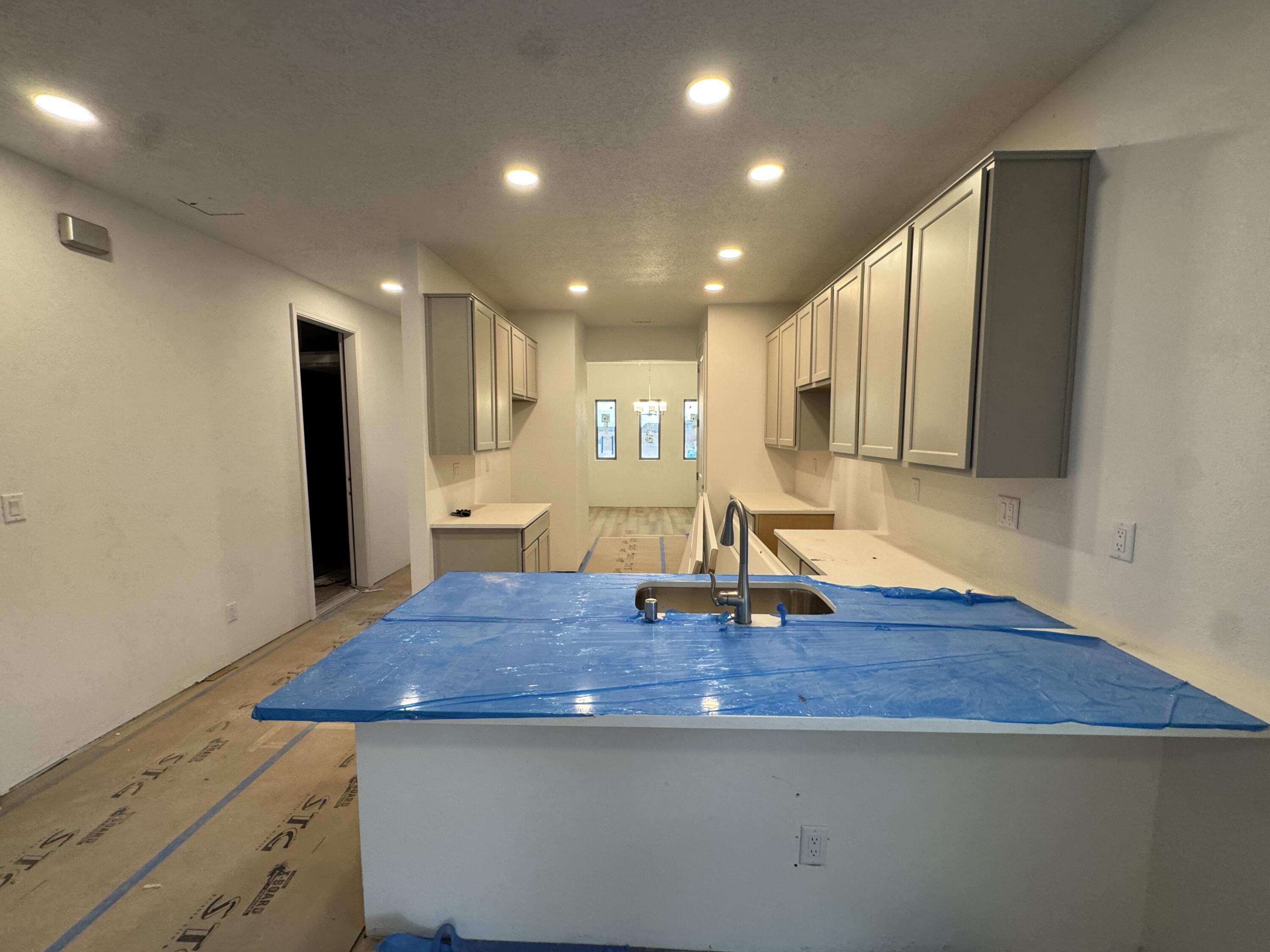 Photo 4 — 4863 Manzano Peak Street SW