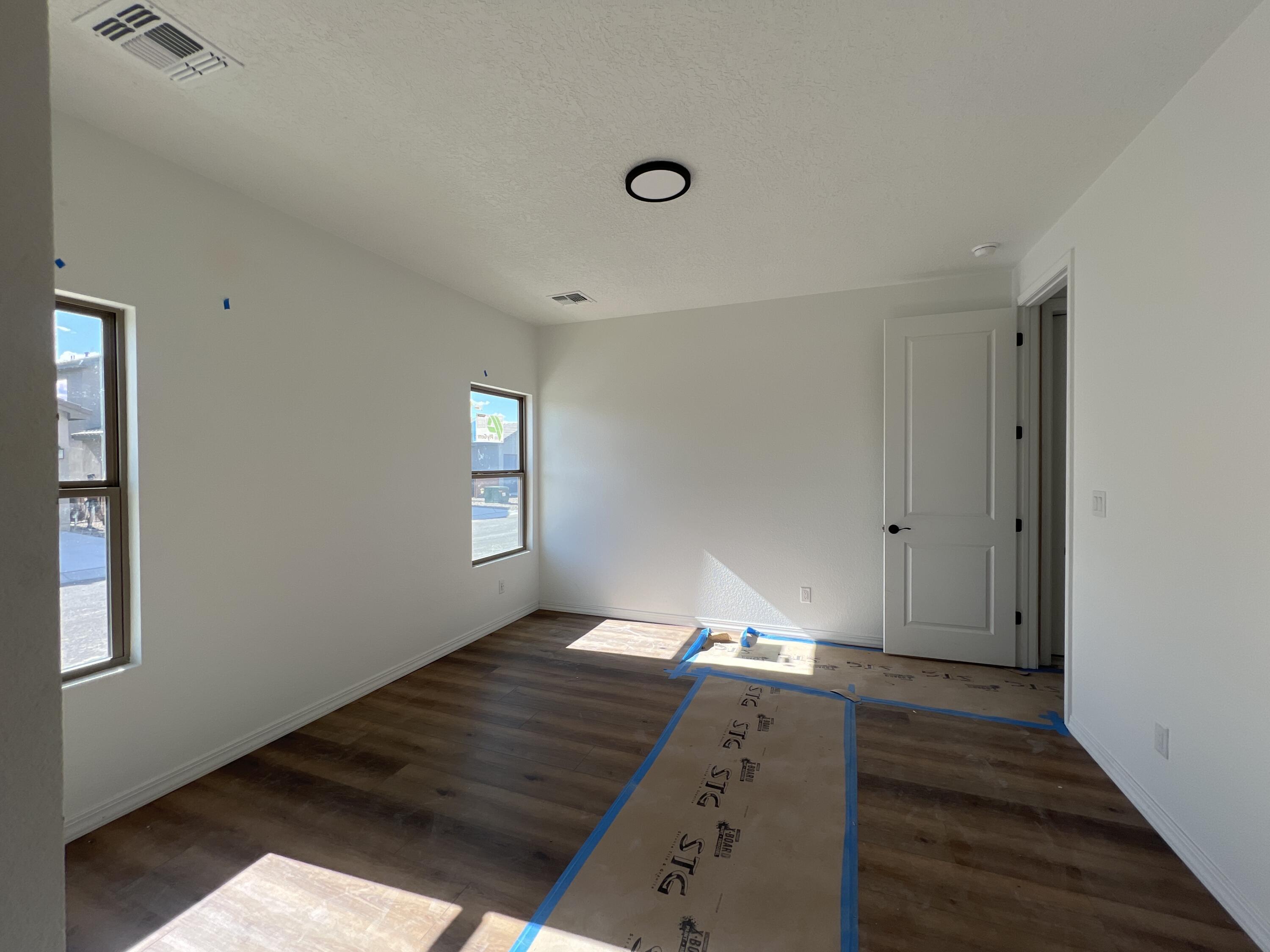 Photo 6 — 1913 Stryker Road SE
