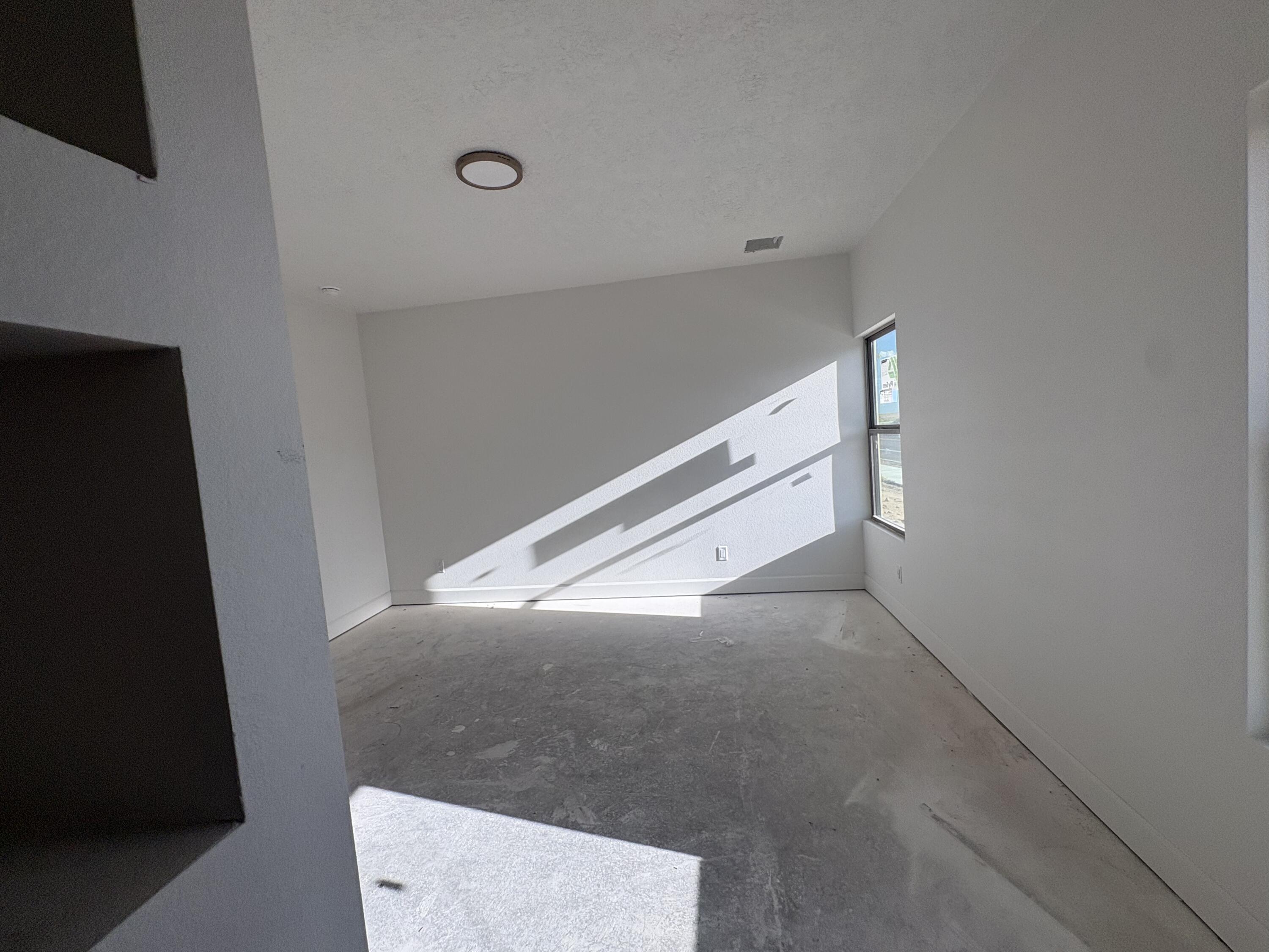 Photo 6 — 6120 Diebenkorn Drive SE