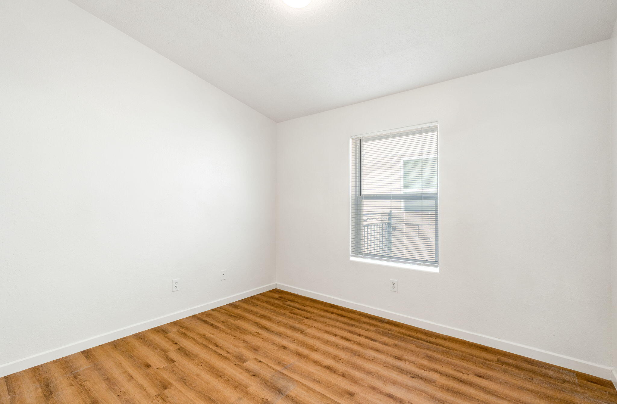 Photo 15 — 2102 N Ensenada Circle SE