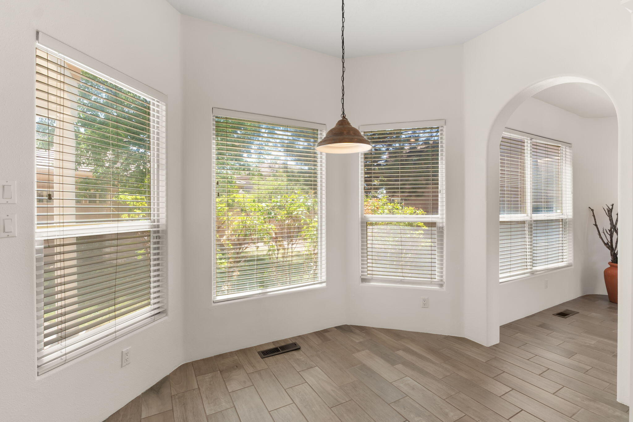 Photo 6 — 12800 Northern Sky Avenue NE