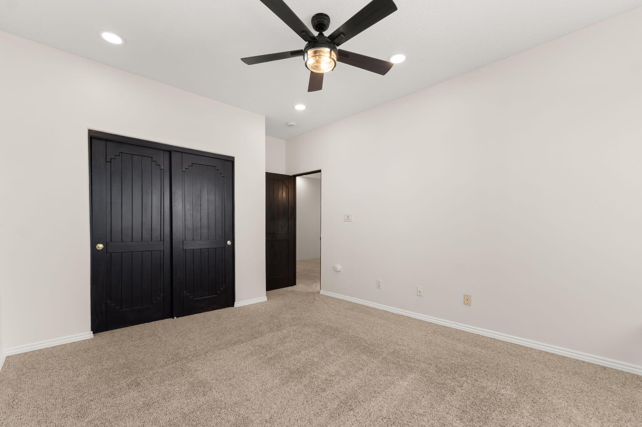 Photo 16 — 12800 Northern Sky Avenue NE