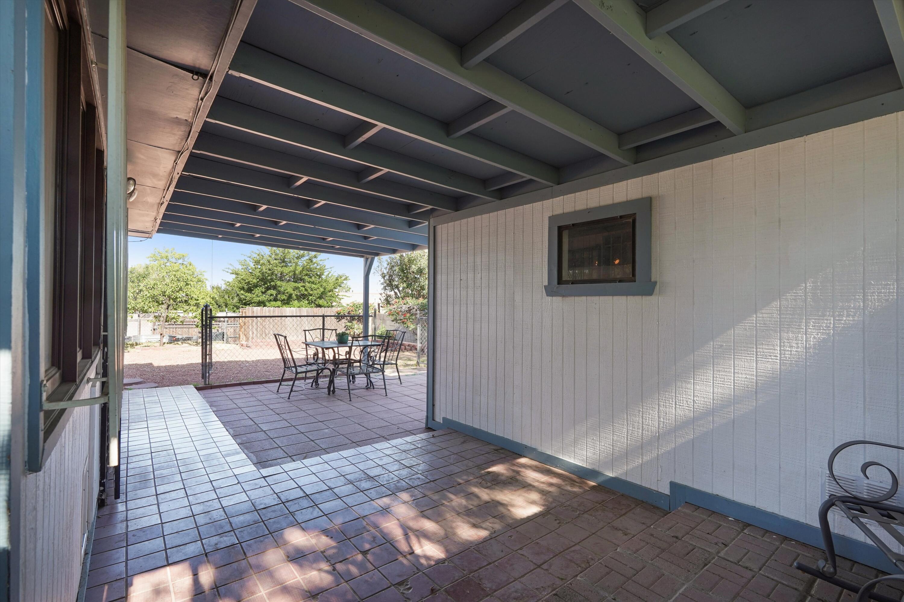 Photo 3 — 6901 Gisele Drive NE