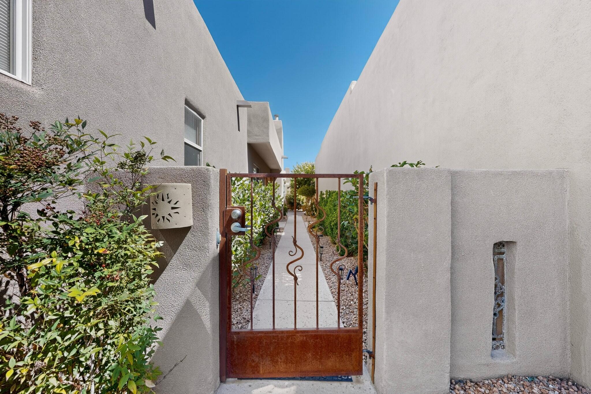 Photo 10 — 8819 Desert Finch Lane NE