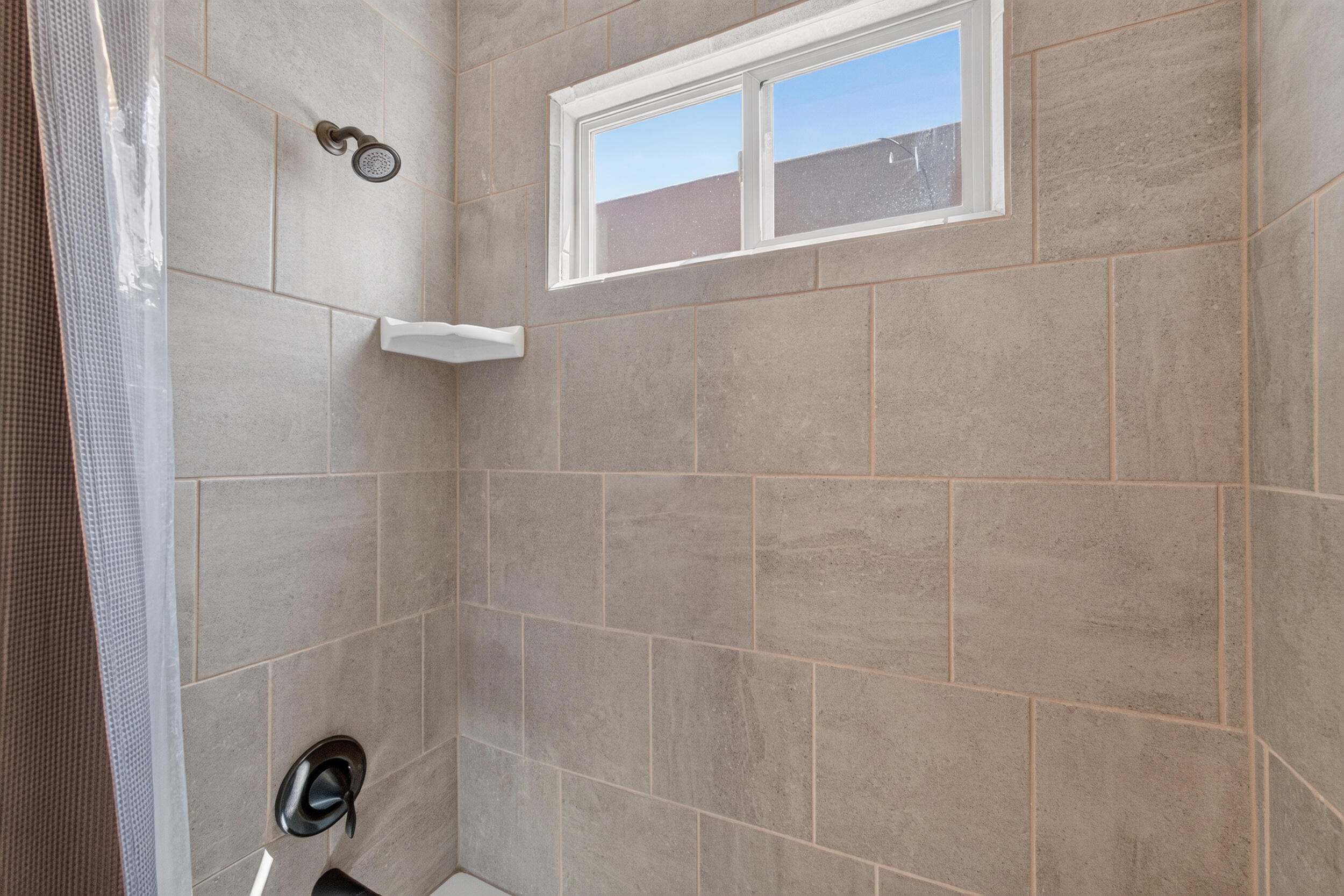 Photo 5 — 7069 Crystal Drive NE