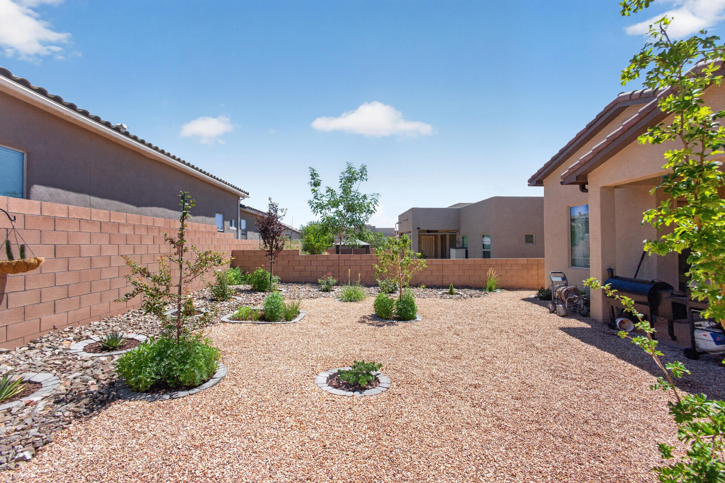 Photo 10 — 7069 Crystal Drive NE
