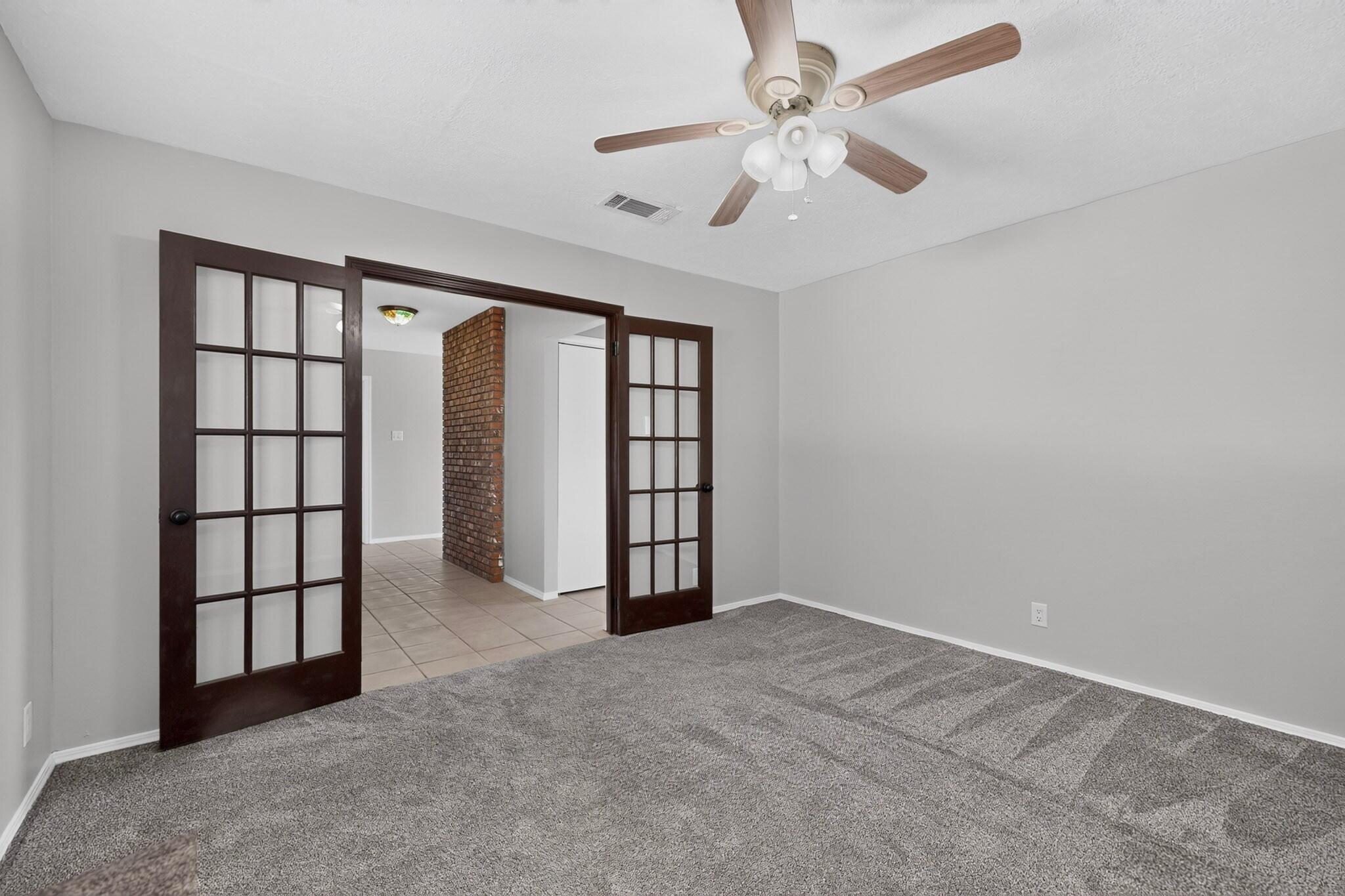Photo 13 — 8314 Krim Drive NE