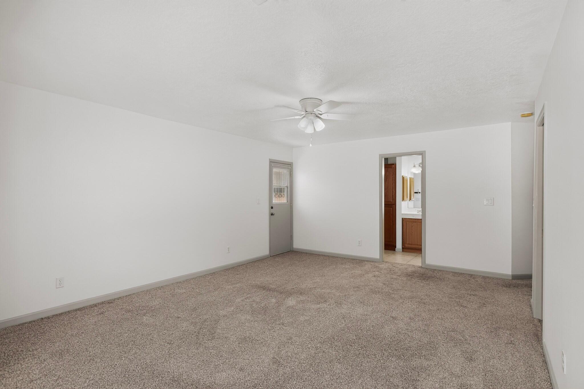 Photo 9 — 5320 Kettle Road NW