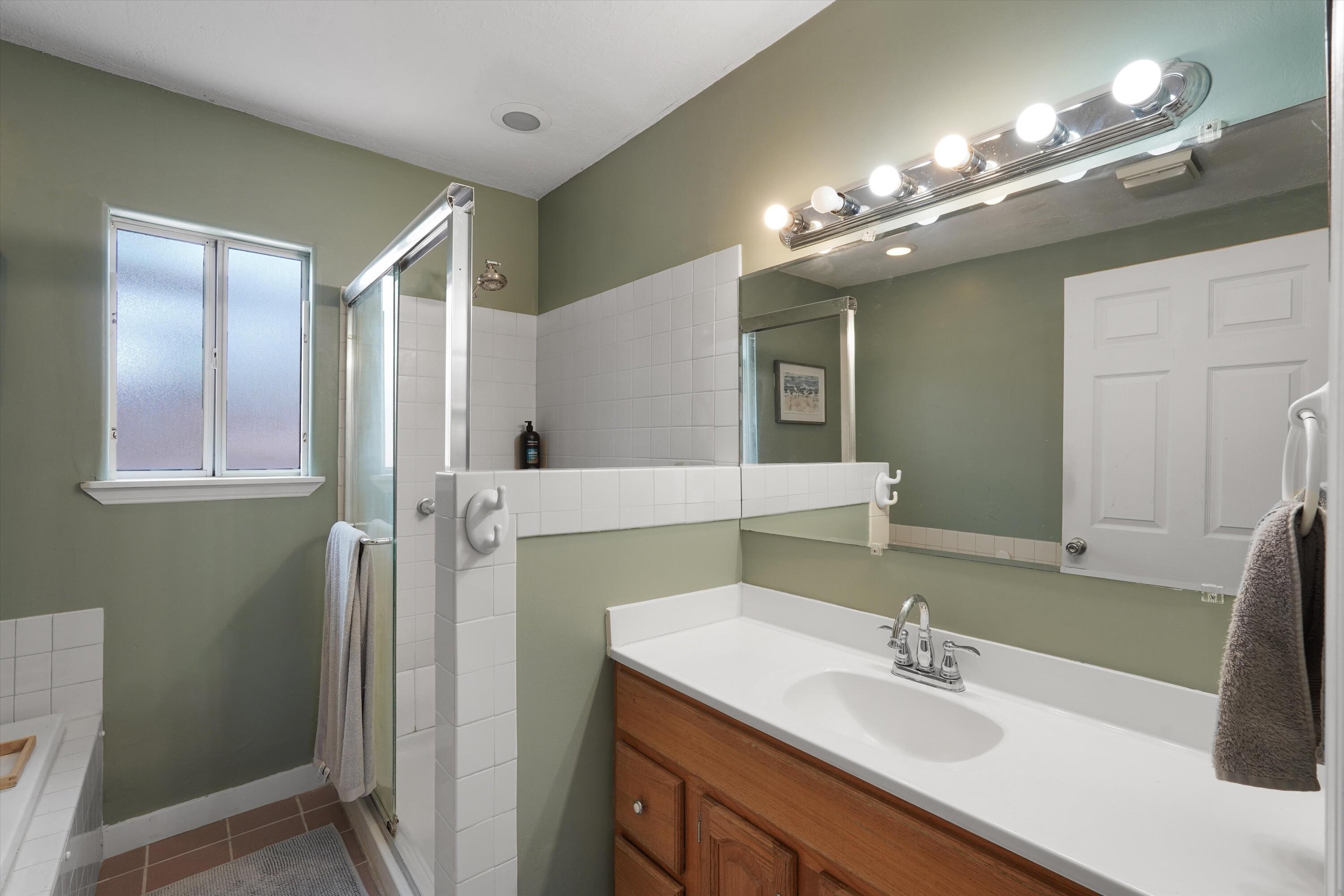 Photo 19 — 736 56th Street NW