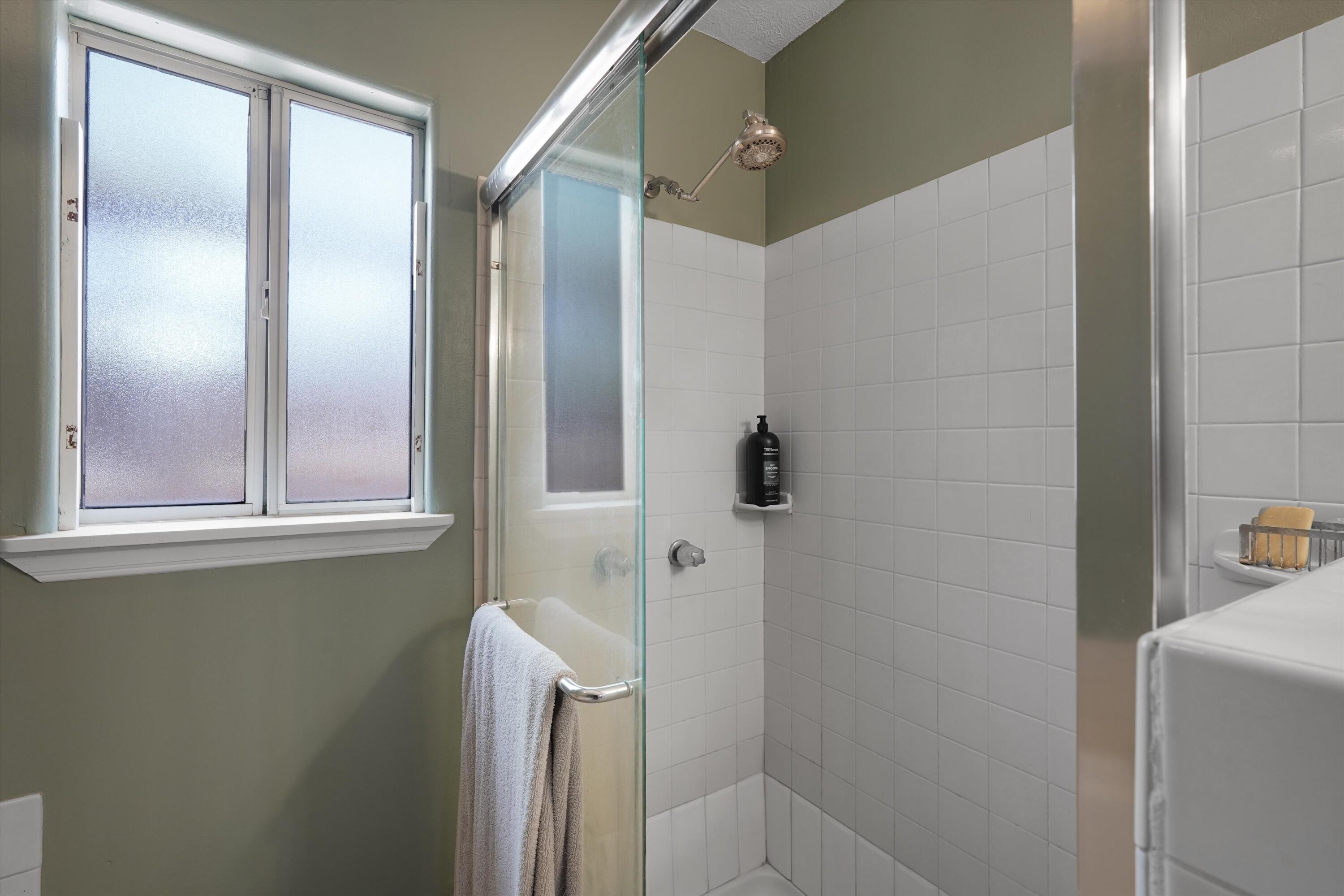 Photo 17 — 736 56th Street NW