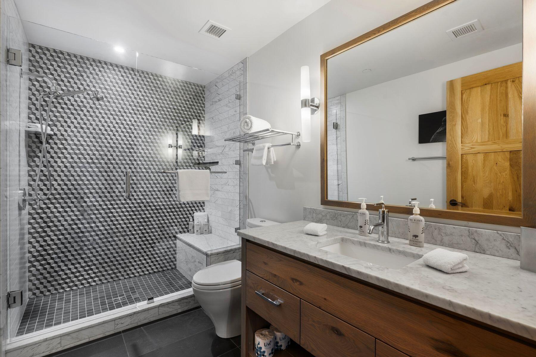 Photo 3 — 116 Sutton Place 504