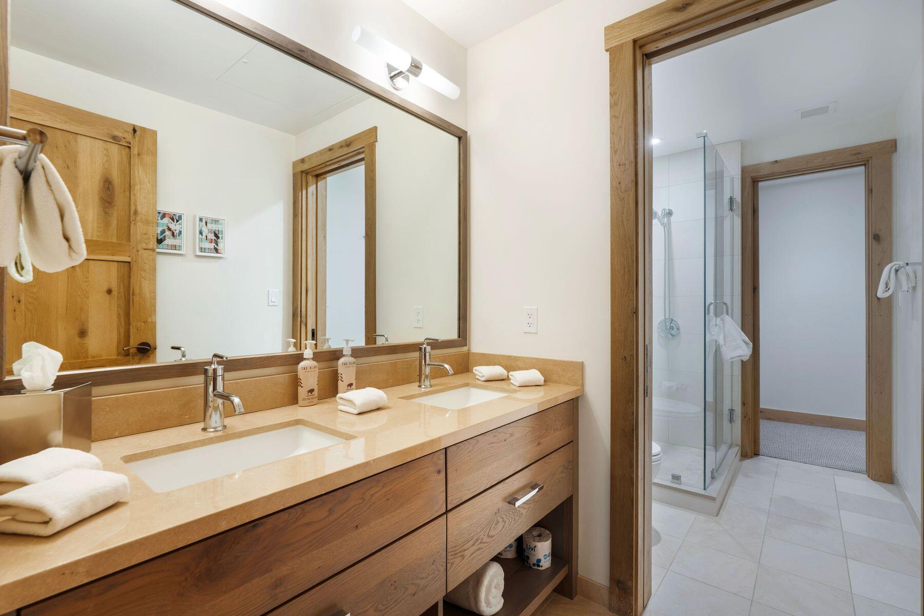 Photo 6 — 116 Sutton Place 504