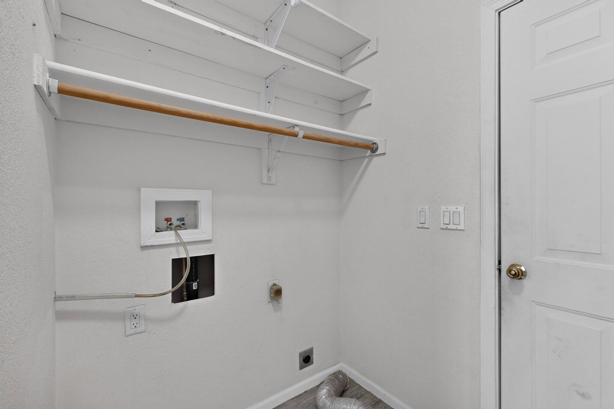 Photo 7 — 1013 12th Street SE