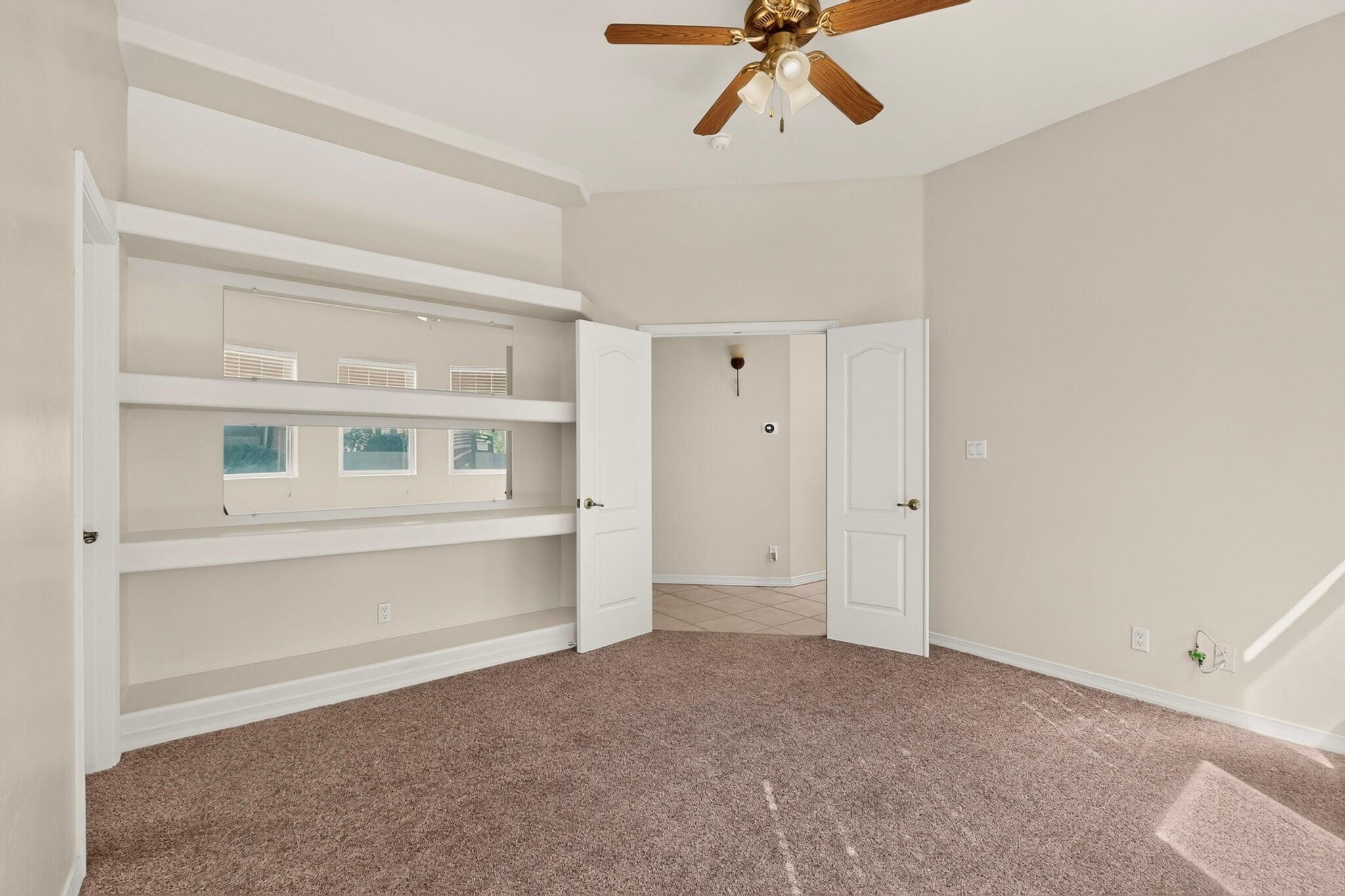 Photo 5 — 7100 Hawthorn Avenue NE