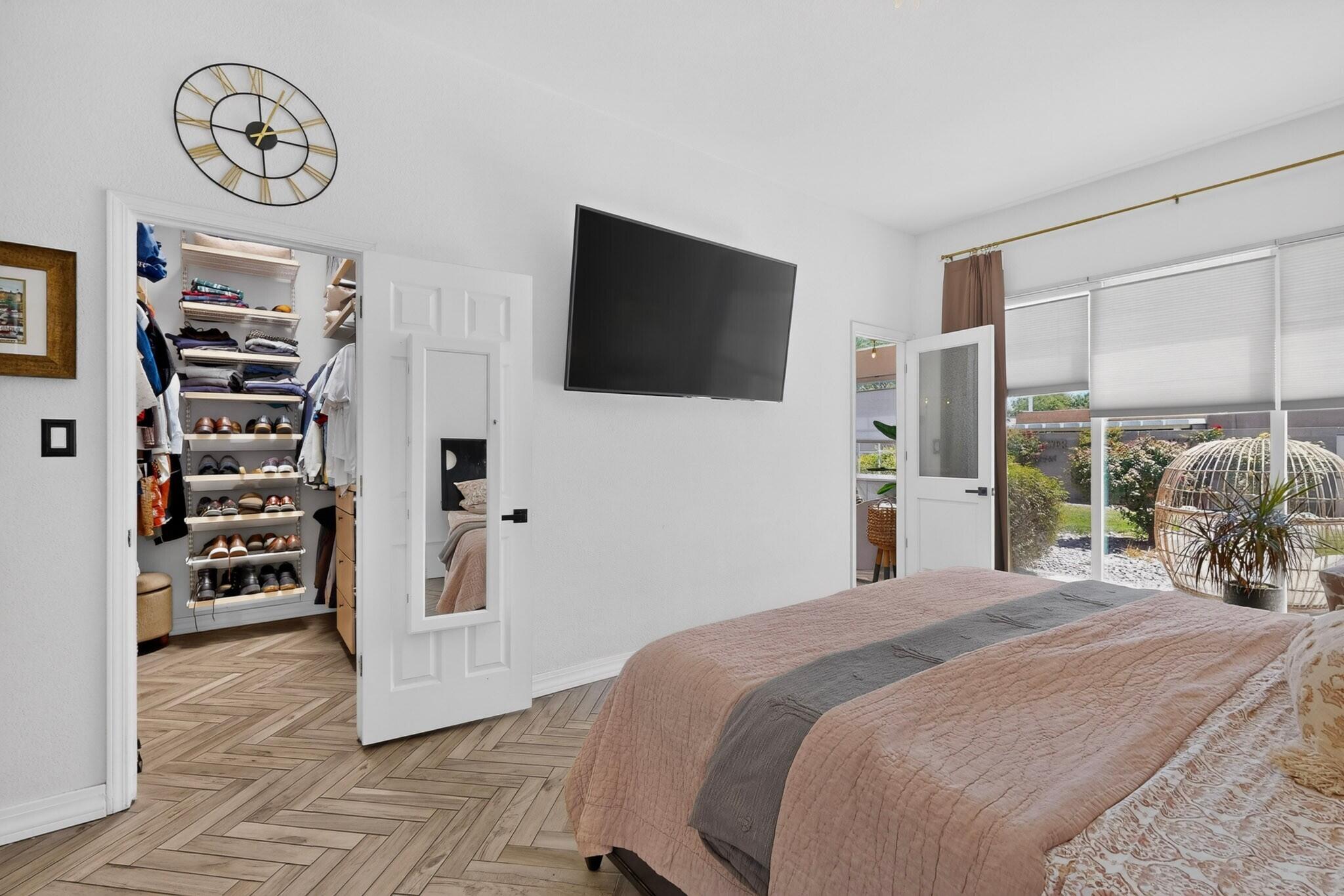 Photo 13 — 9104 Thornton Avenue NE