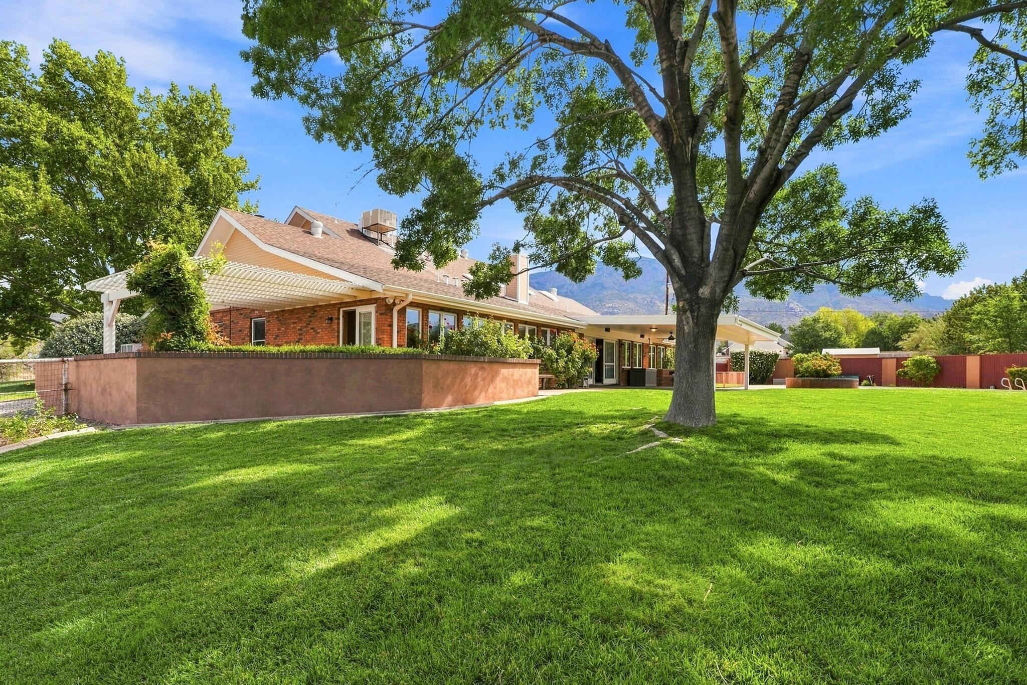 Photo 18 — 11308 Glendale Avenue NE