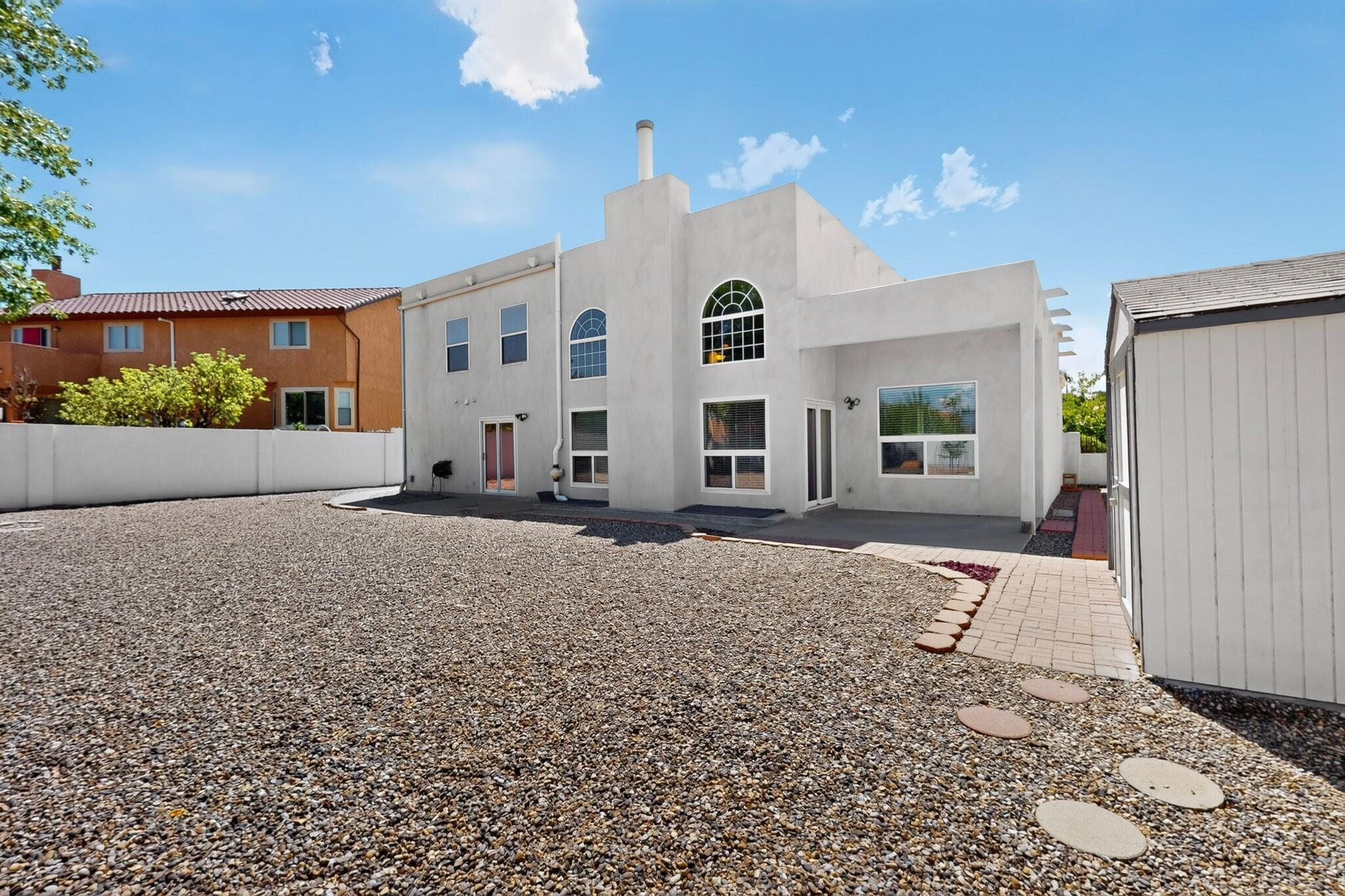 Photo 15 — 10524 Calle Sombra NW