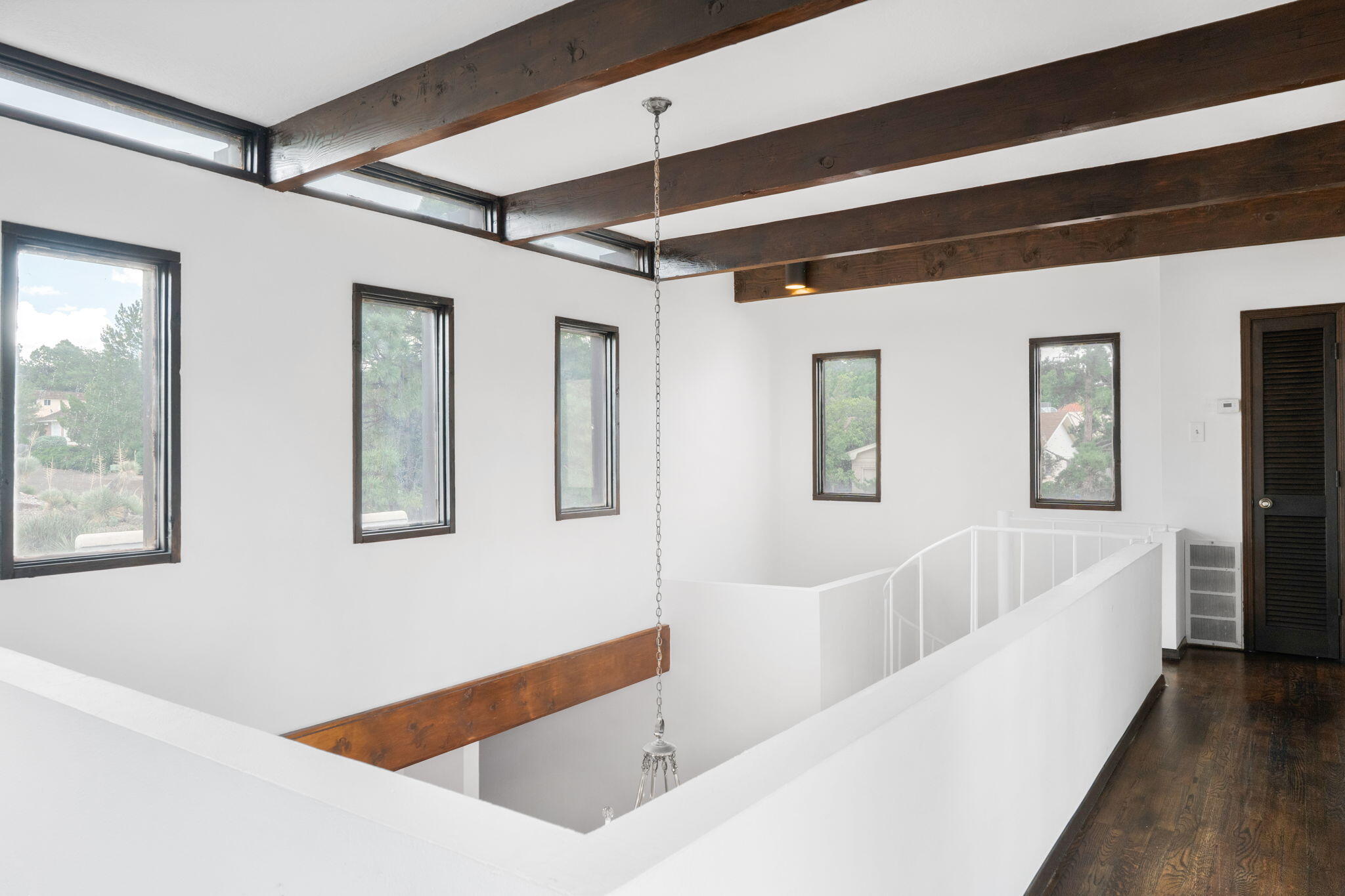 Photo 18 — 1070 Matador Drive SE