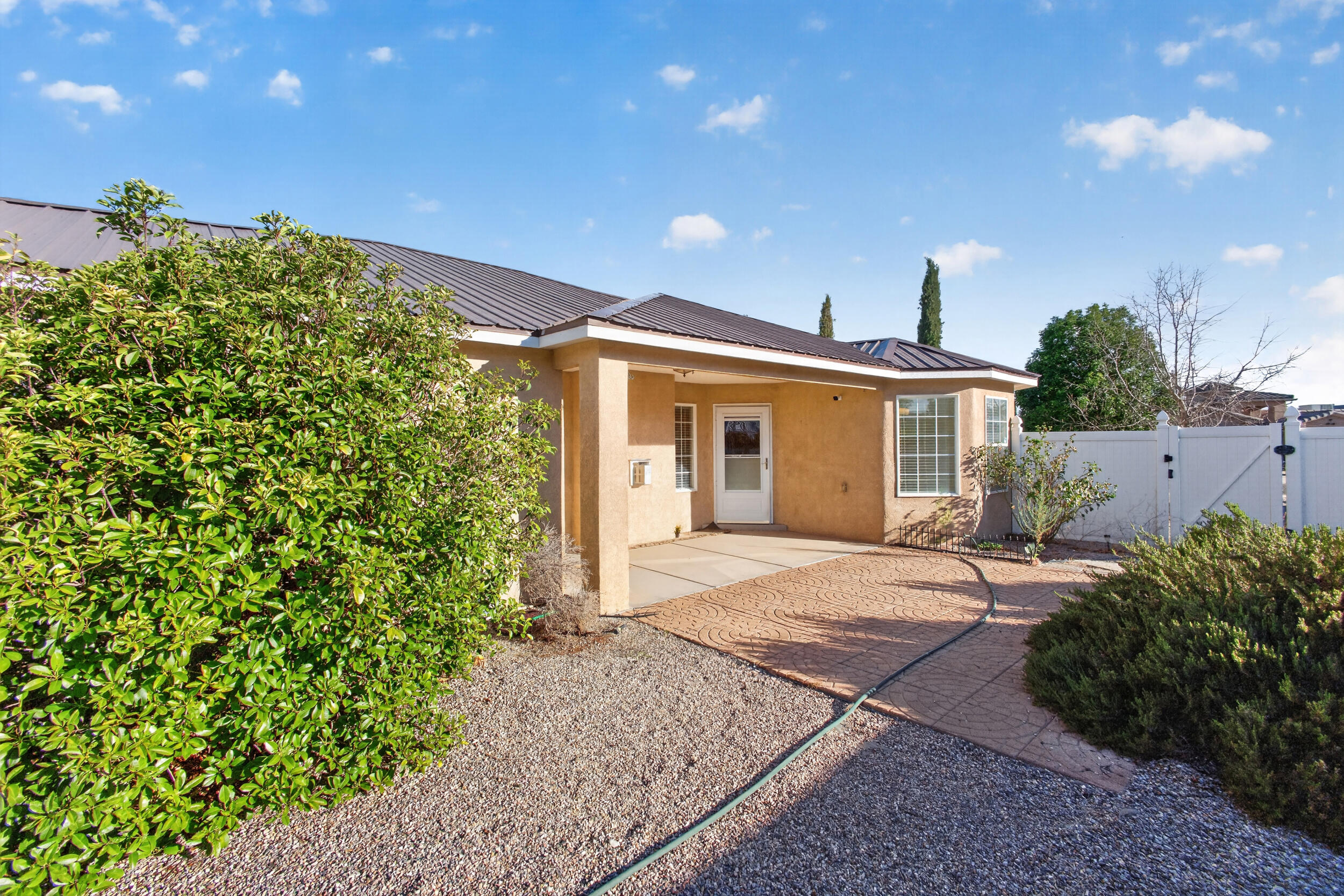 Photo 17 — 1265 Parkview Drive