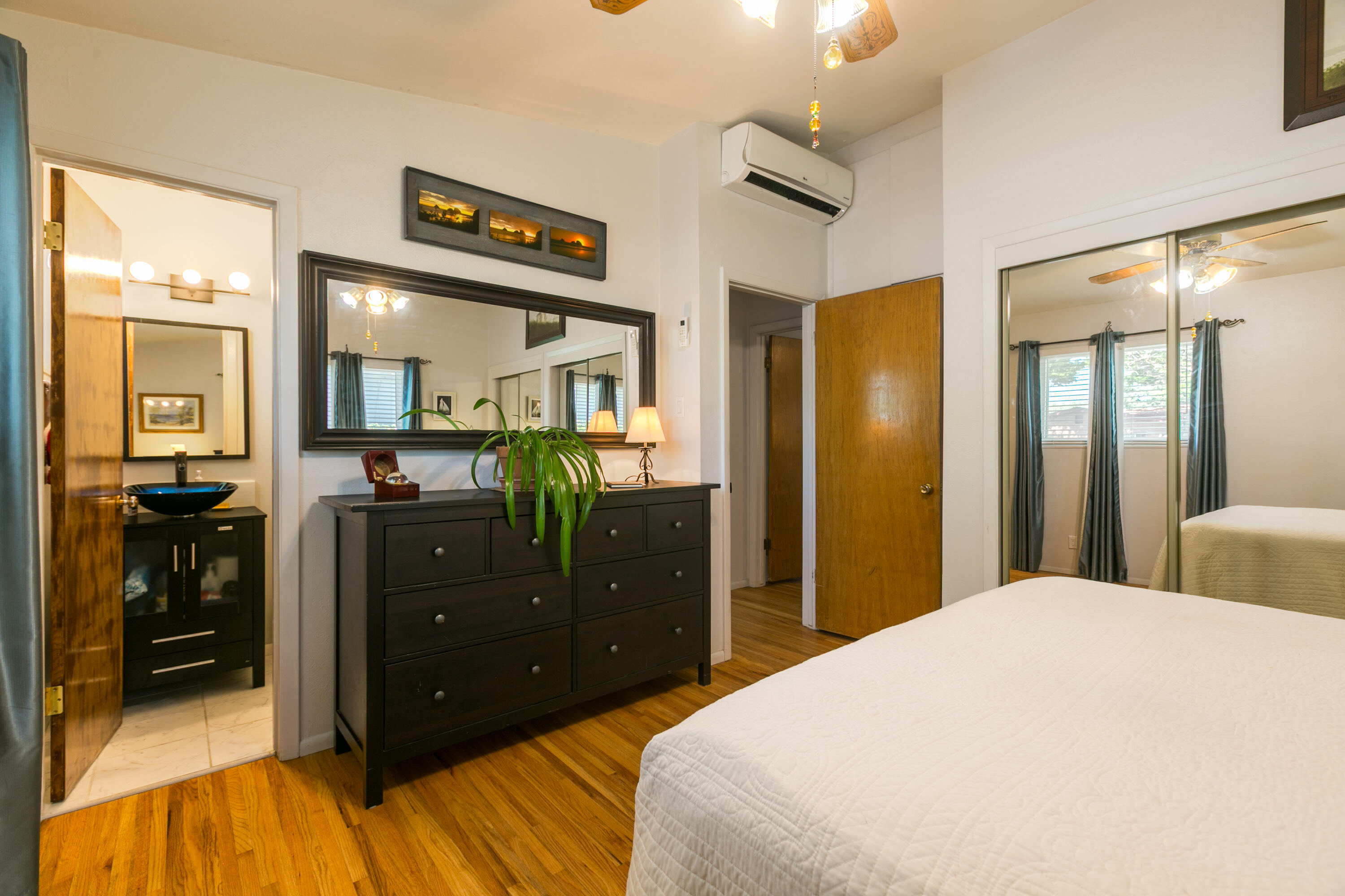 Photo 19 — 4128 Sunland Circle NW