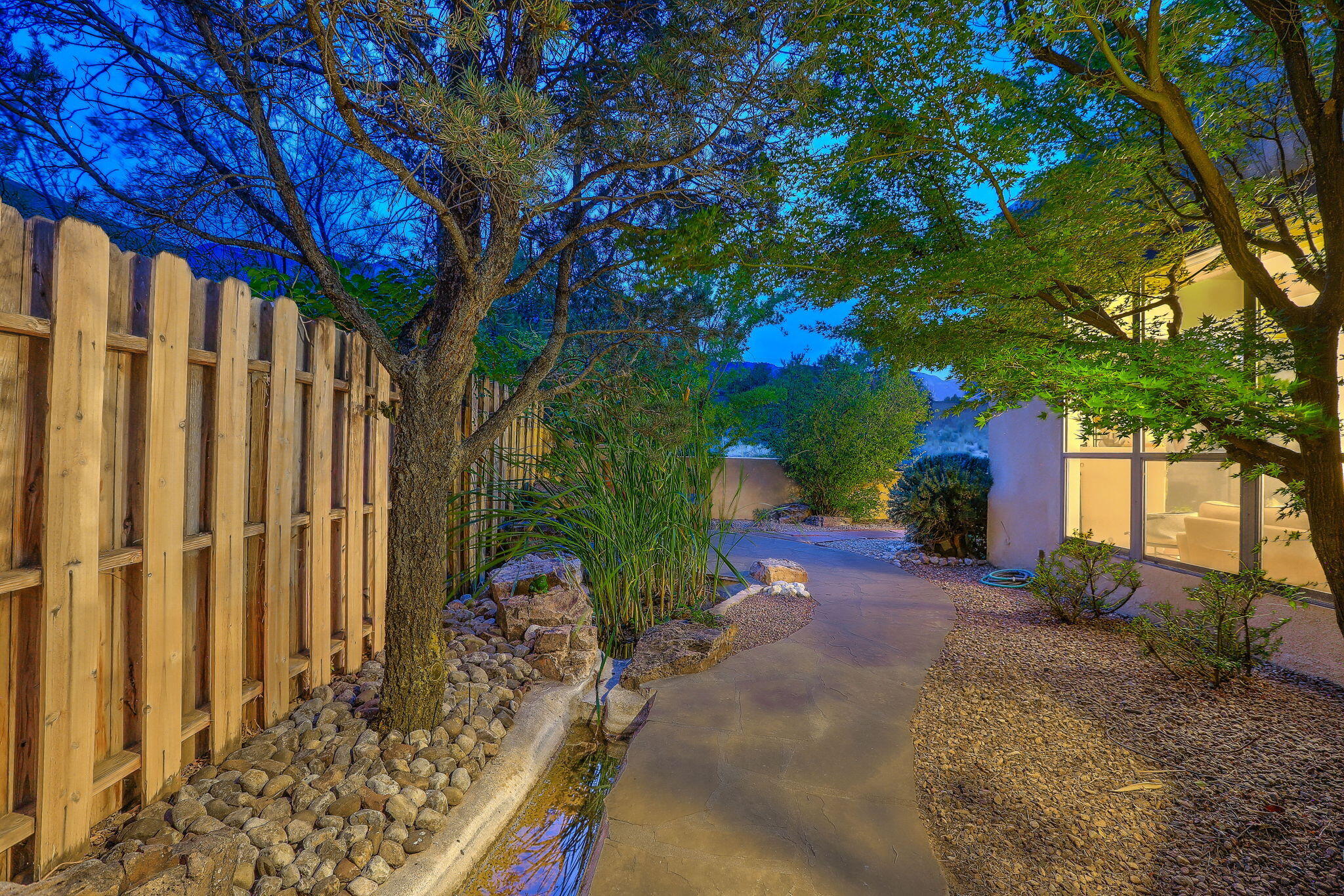 Photo 4 — 2879 Brushwood Street NE