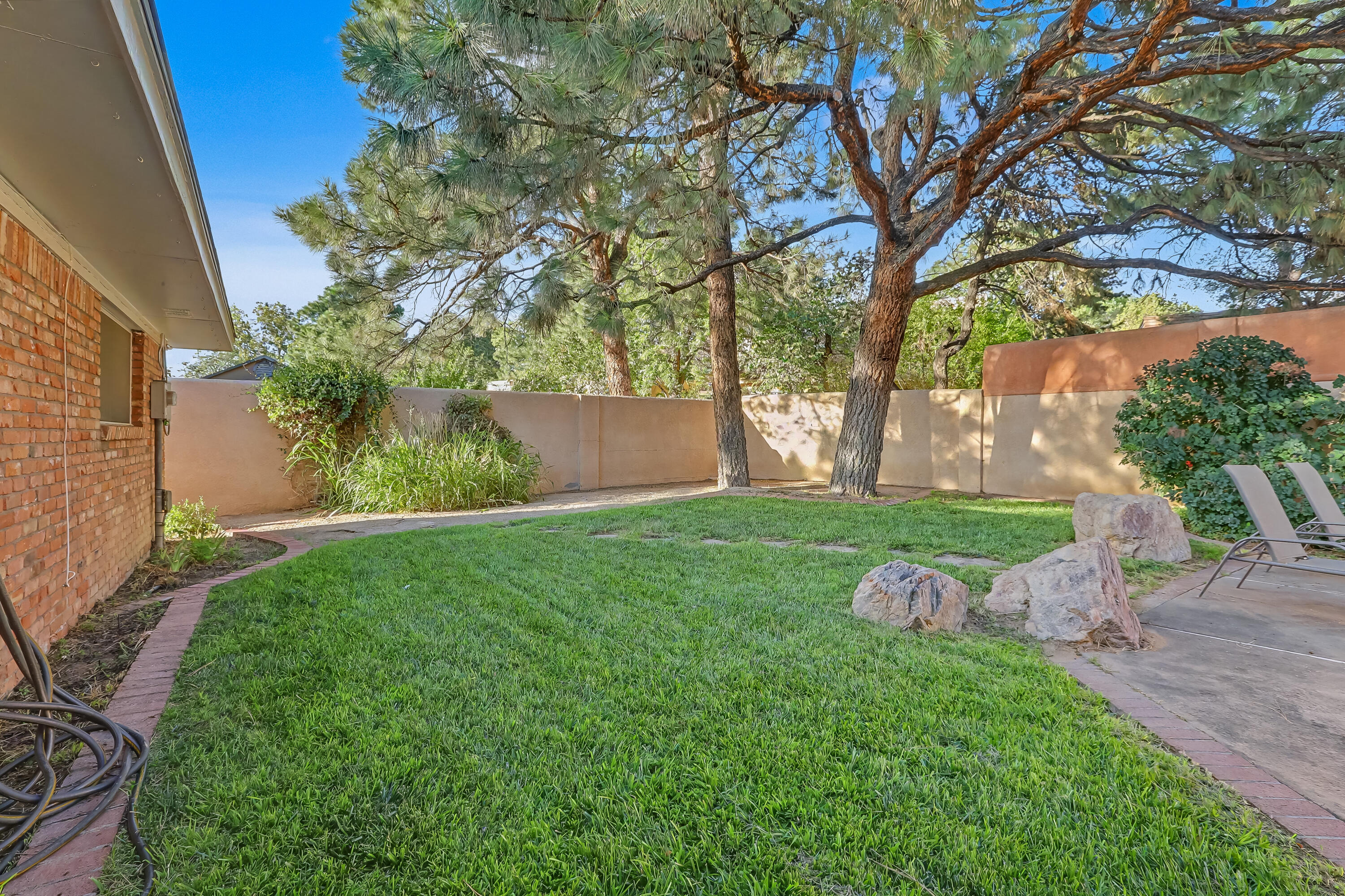 Photo 17 — 7820 Charger Trail NE