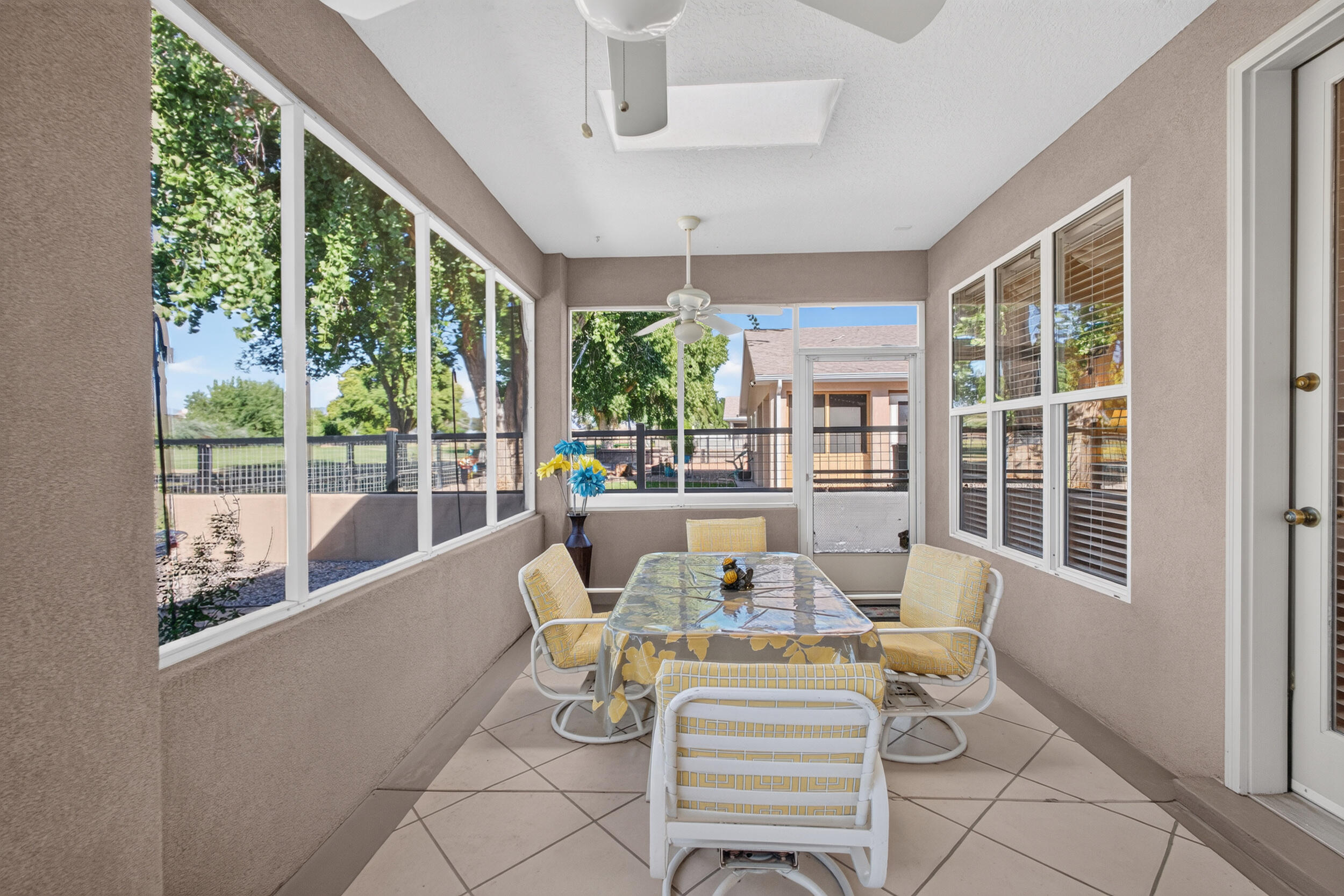 Photo 3 — 657 Frederico Boulevard
