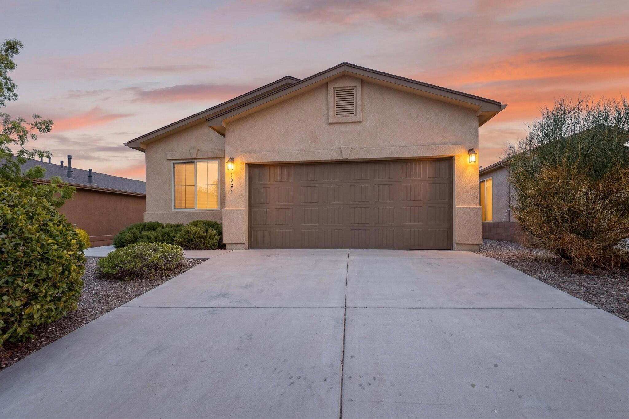 1024 Jacobs Drive NE, Rio Rancho, NM 87144
