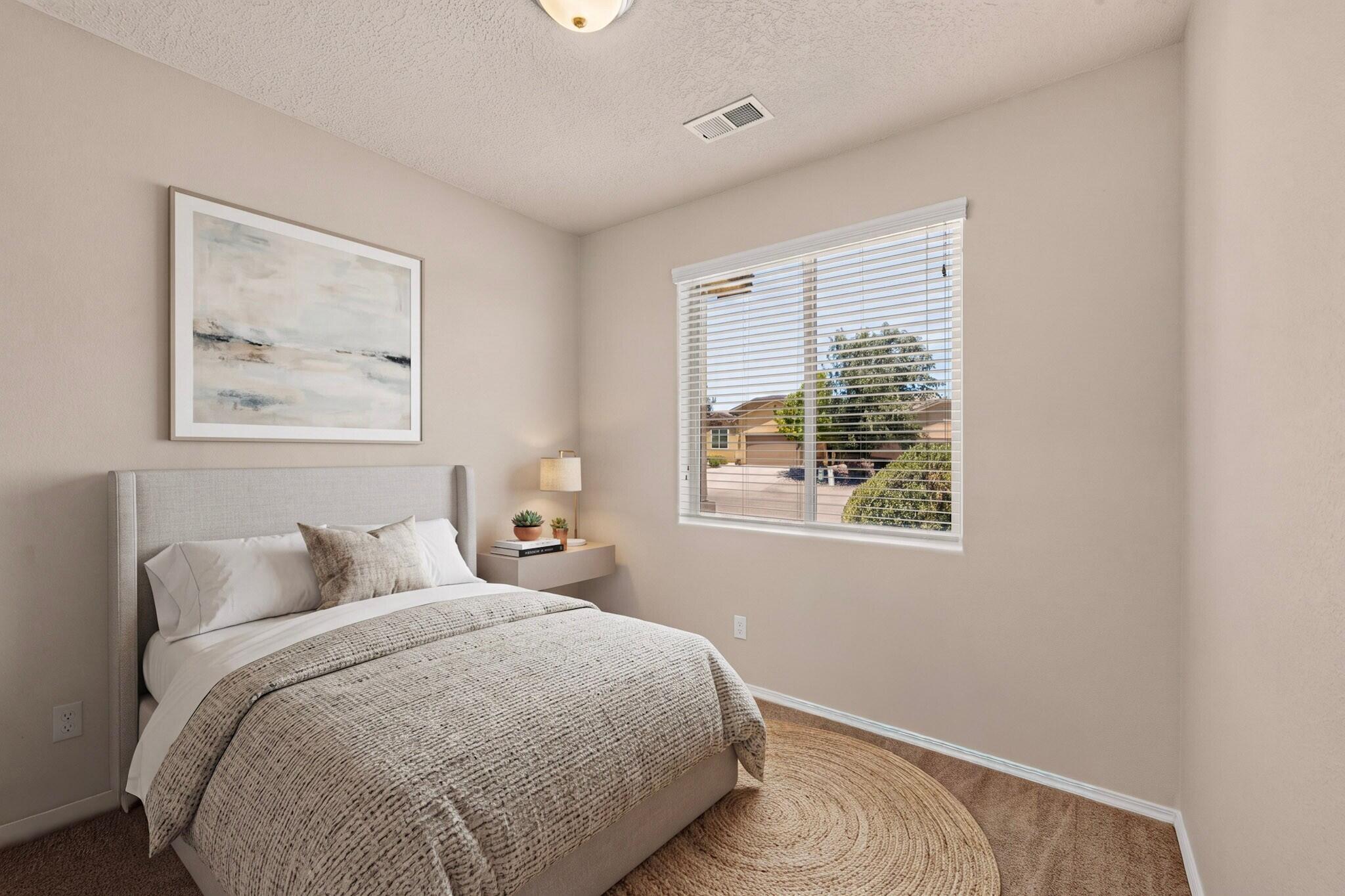 Photo 10 — 1024 Jacobs Drive NE