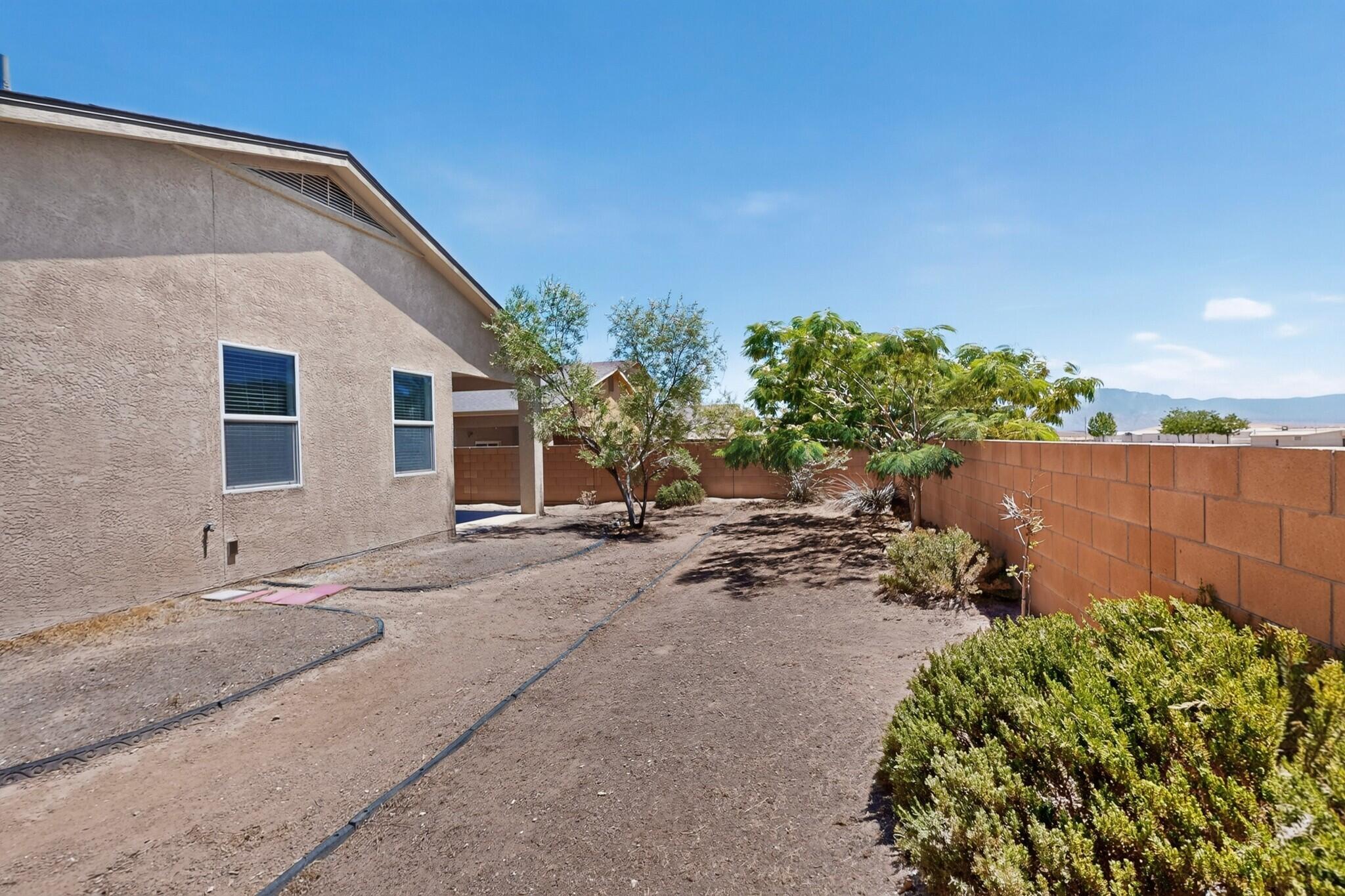Photo 18 — 1024 Jacobs Drive NE