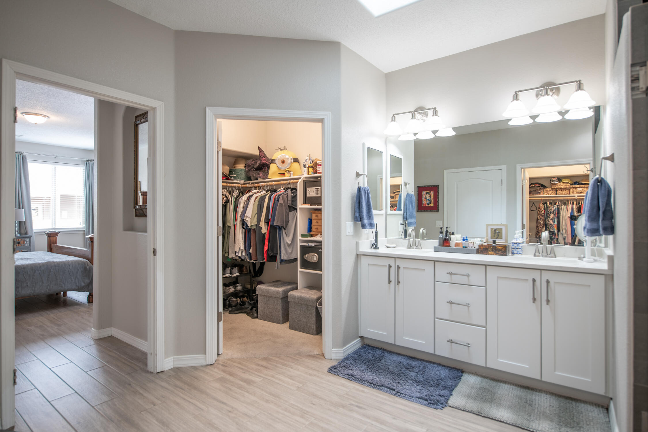 Photo 2 — 800 Purple Aster Drive