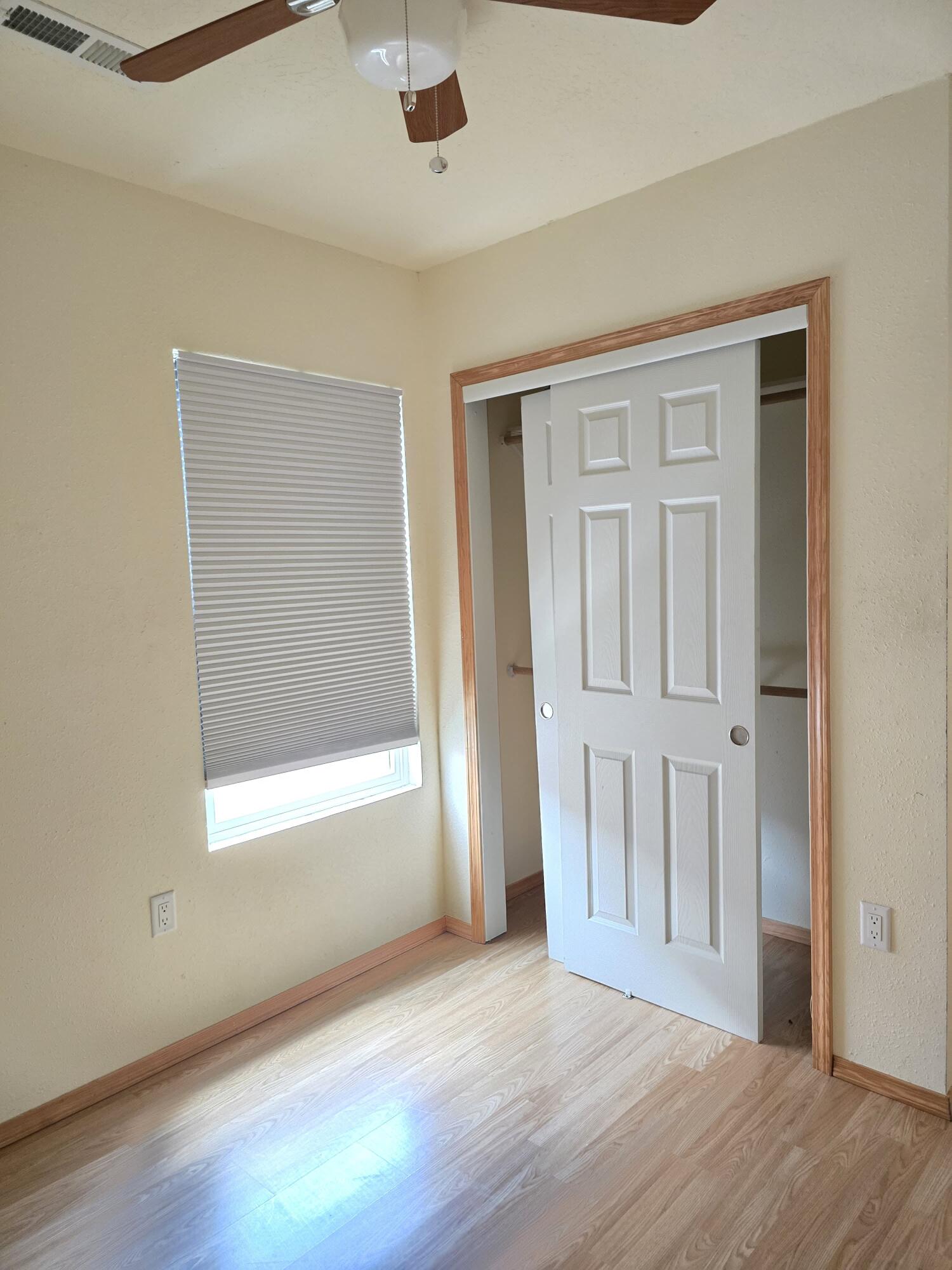 Photo 11 — 4640 Carlton Street NW