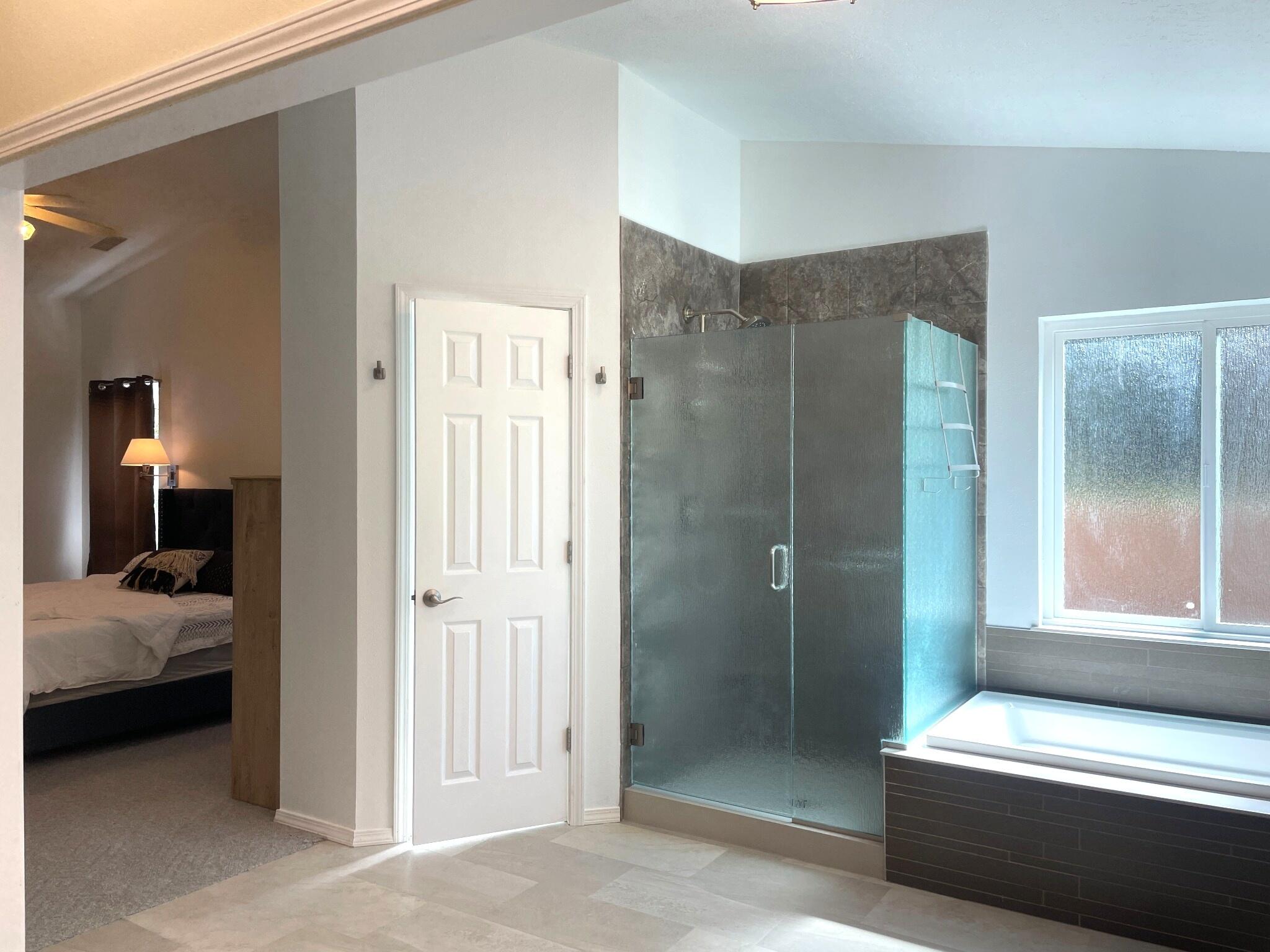 Photo 17 — 1506 Wells Drive NE