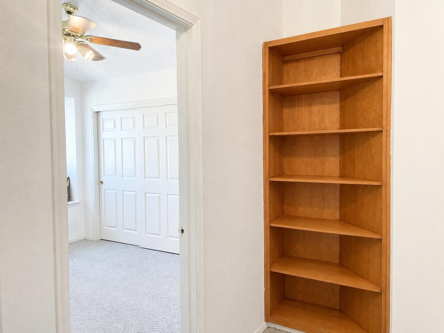 Photo 7 — 1506 Wells Drive NE