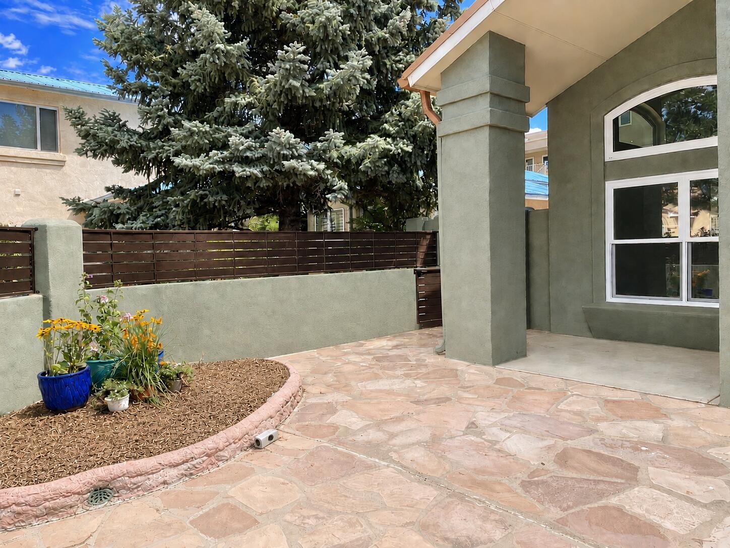 Photo 3 — 1506 Wells Drive NE