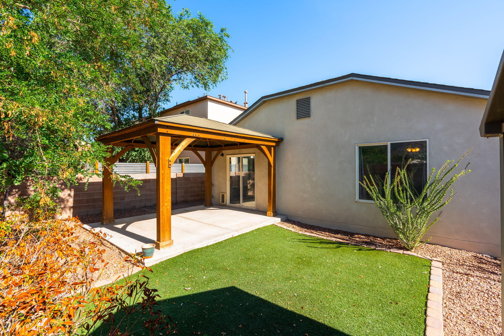 Photo 11 — 8808 Sawgrass Place NW