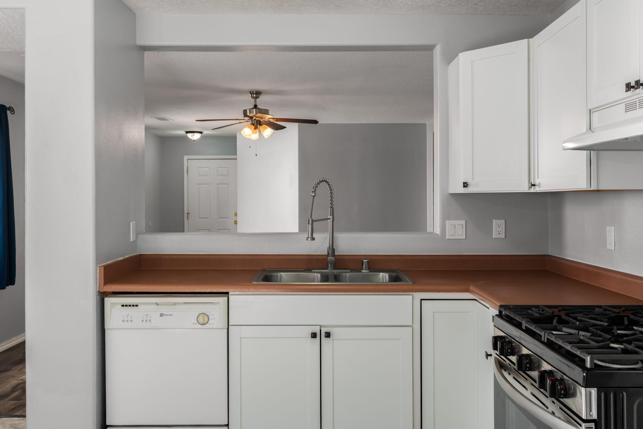 Photo 16 — 8808 Sawgrass Place NW