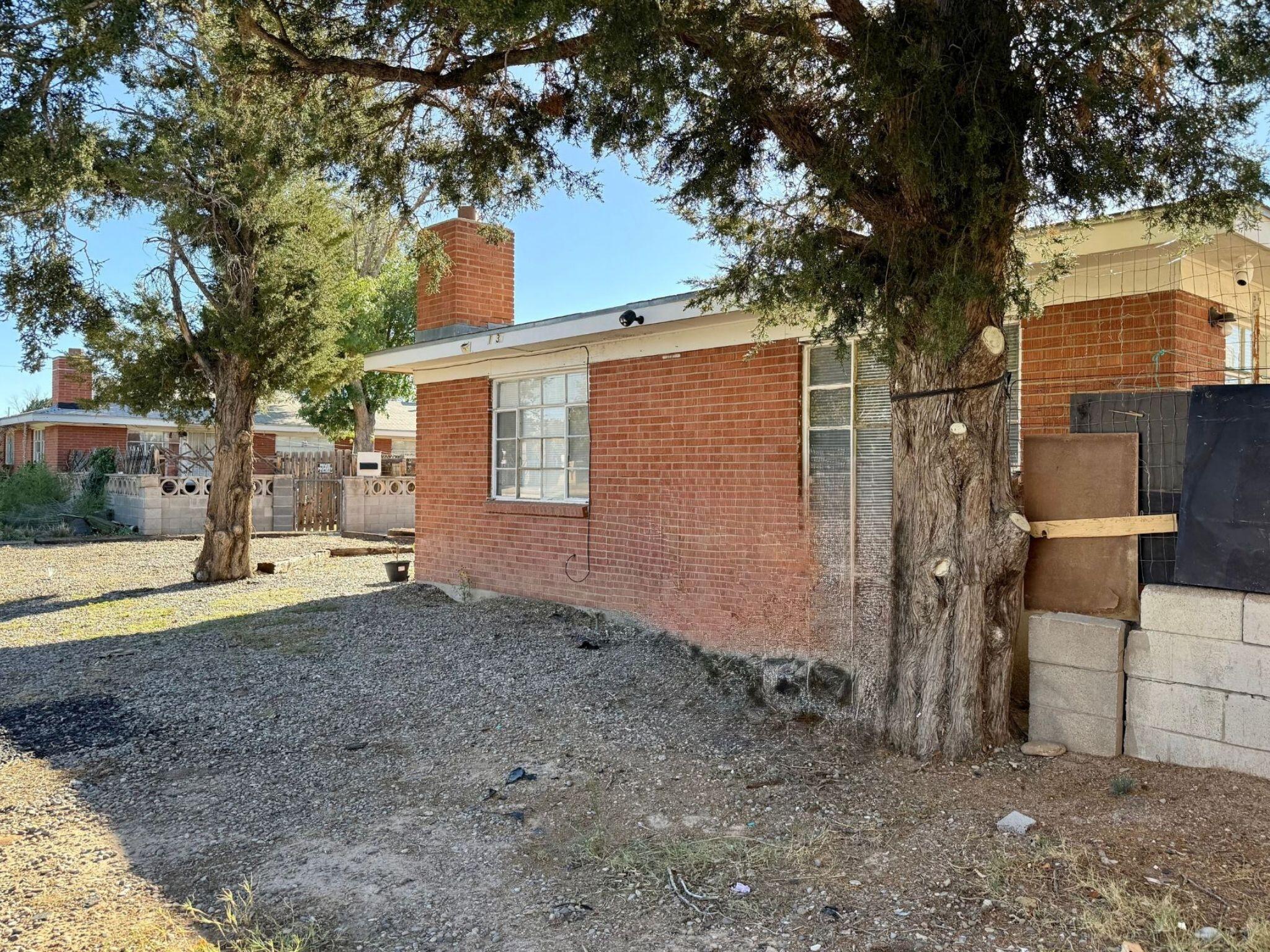 Photo 7 — 1033 Louisiana Boulevard SE