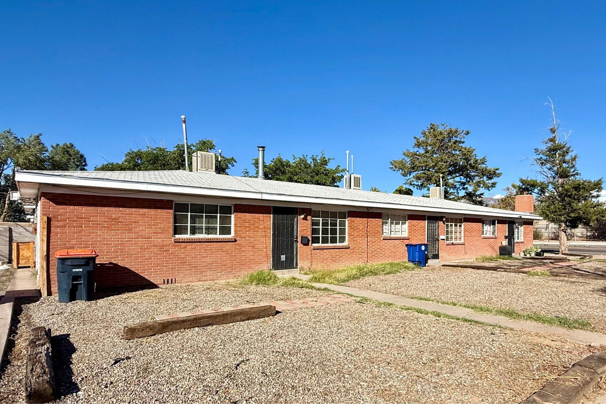 Photo 3 — 1033 Louisiana Boulevard SE